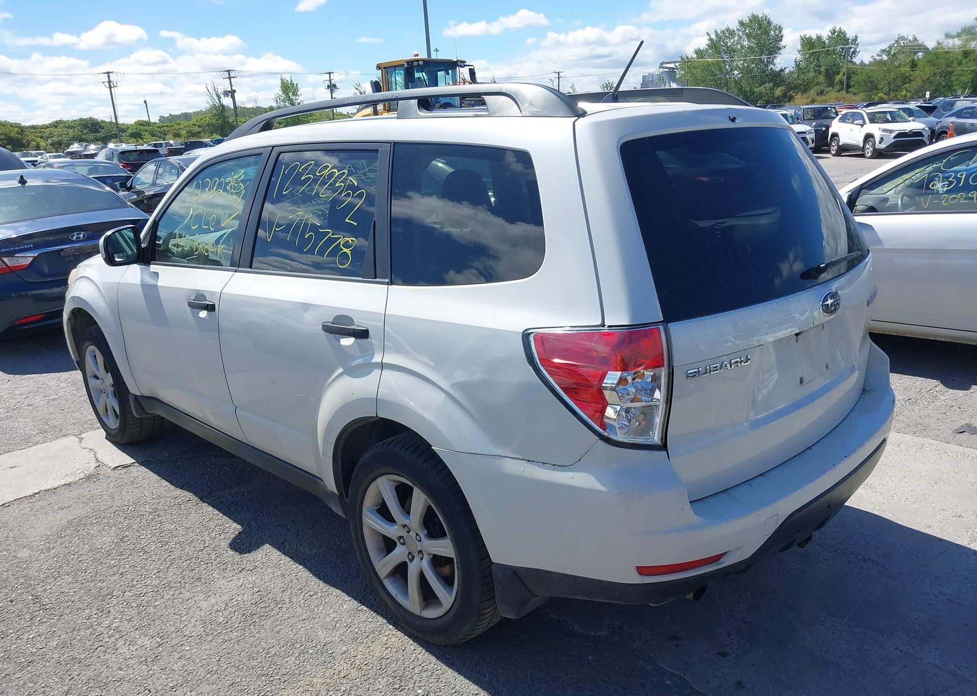 2010 SUBARU FORESTER