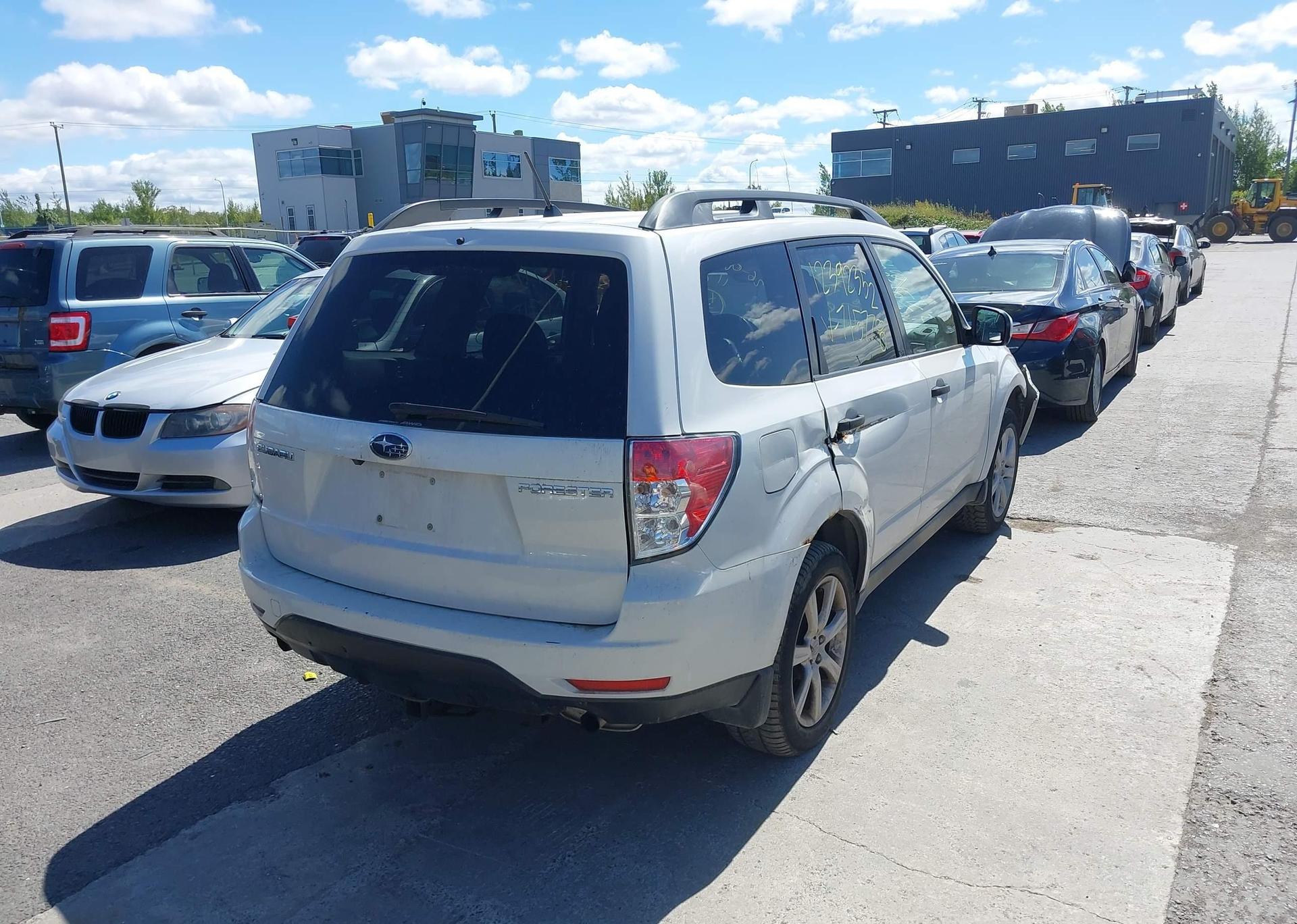 2010 SUBARU FORESTER