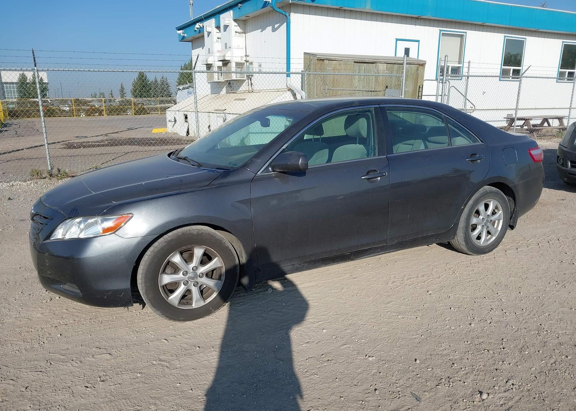 2008 TOYOTA CAMRY LE