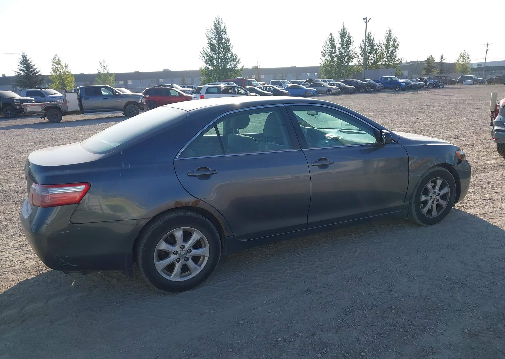 2008 TOYOTA CAMRY LE