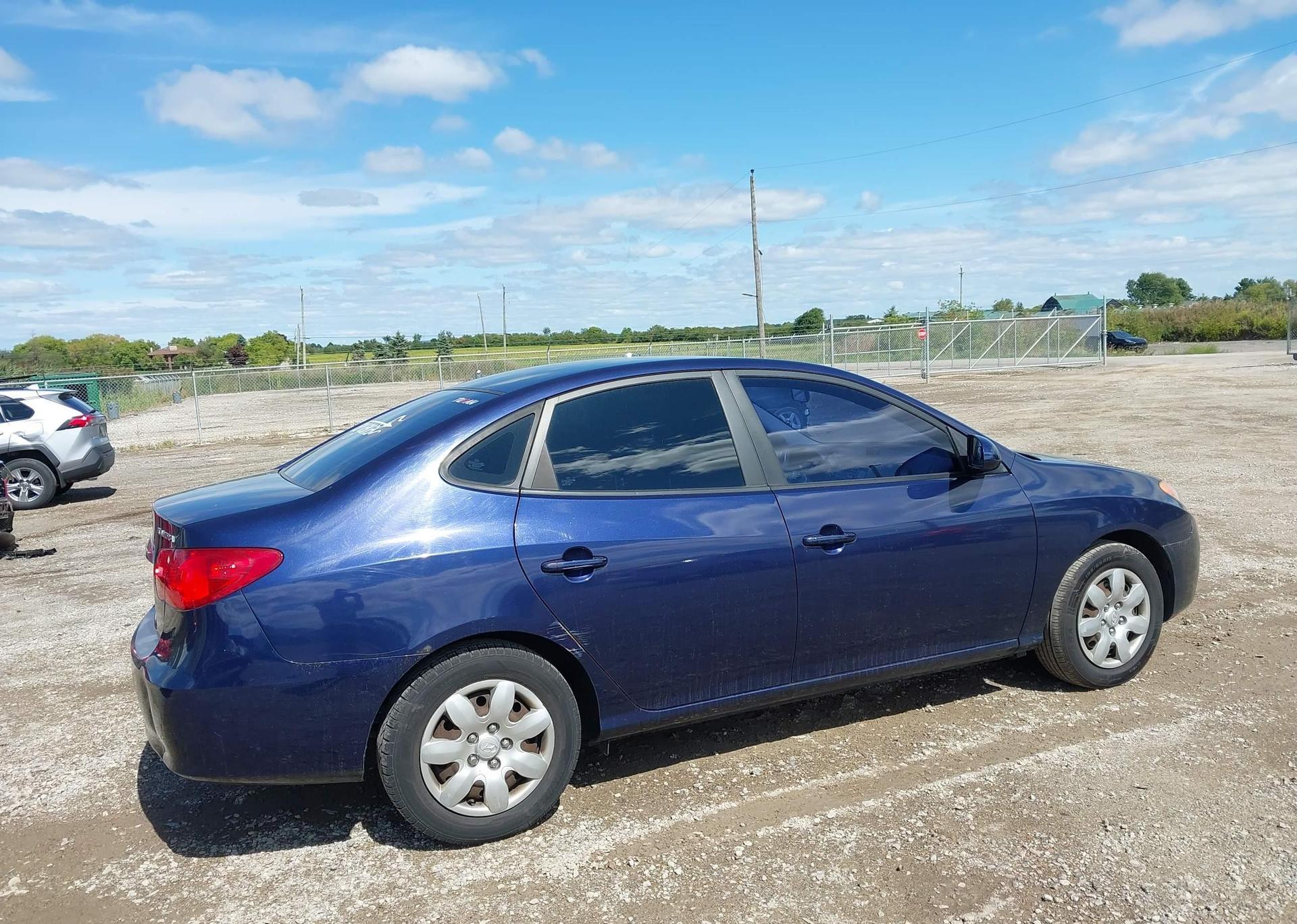 2010 HYUNDAI ELANTRA GL
