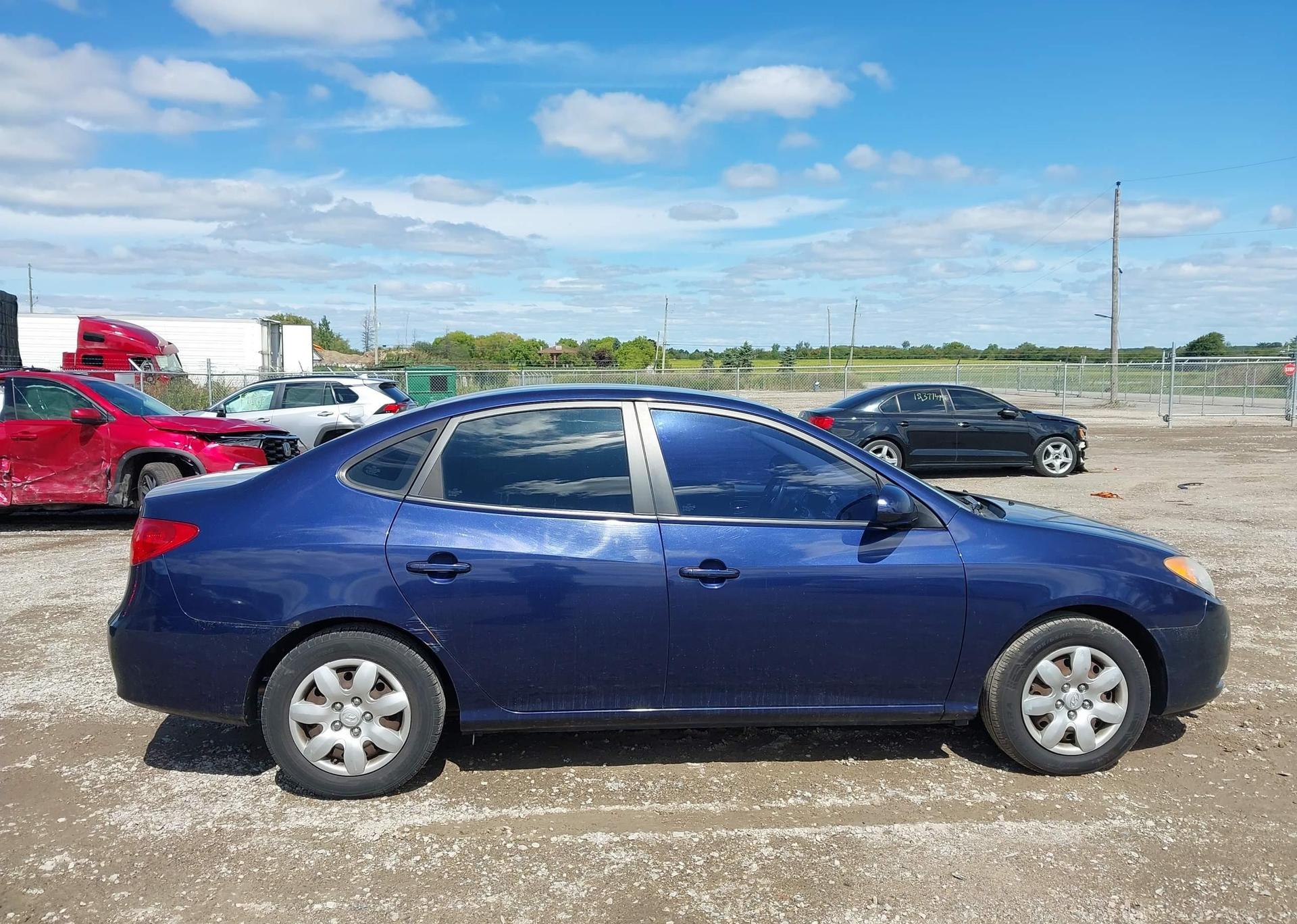 2010 HYUNDAI ELANTRA GL