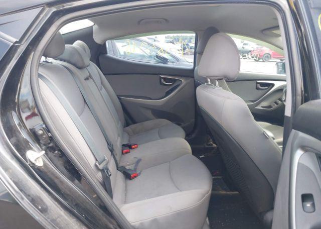 2013 HYUNDAI ELANTRA GL