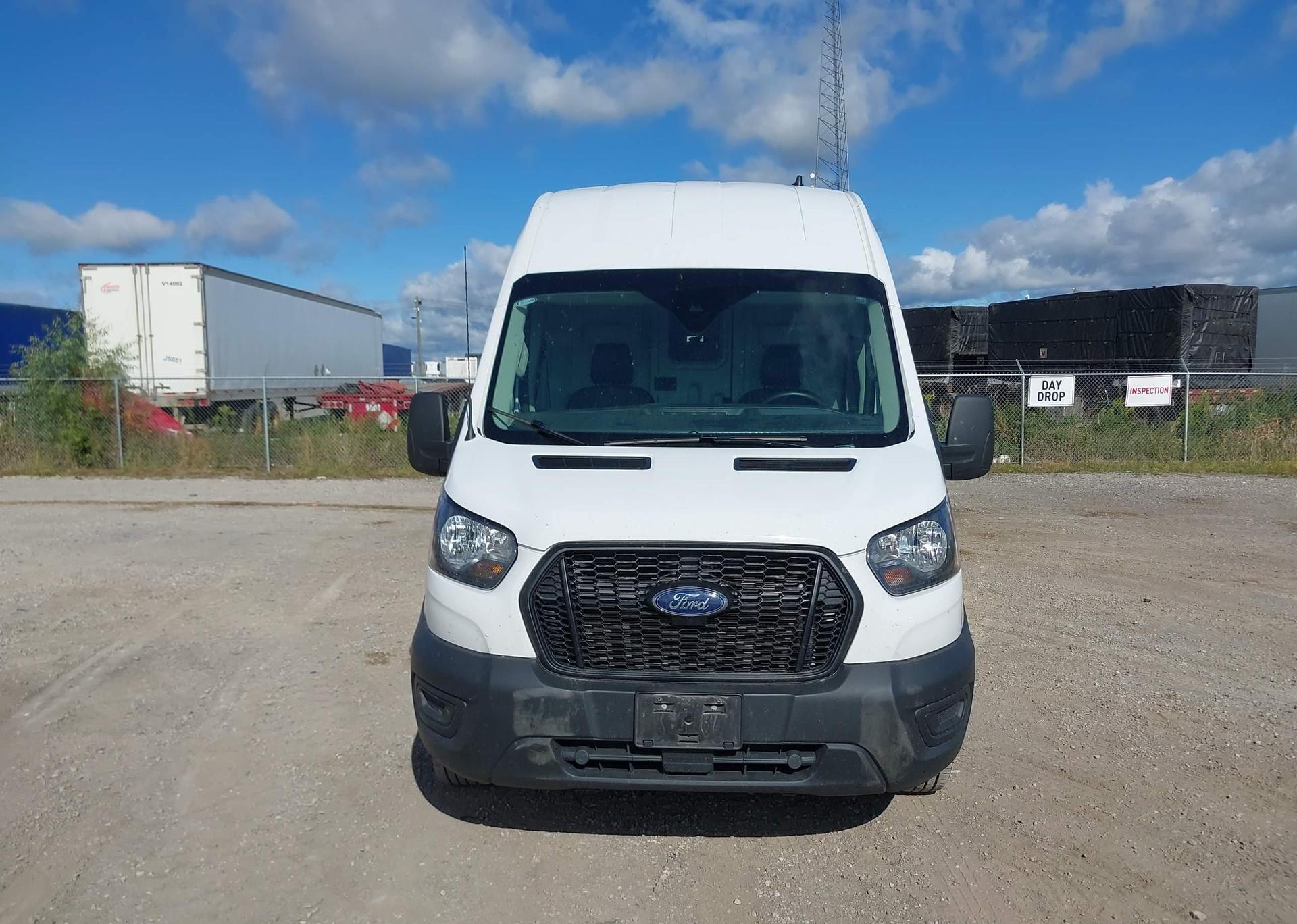 2023 FORD transit t-250