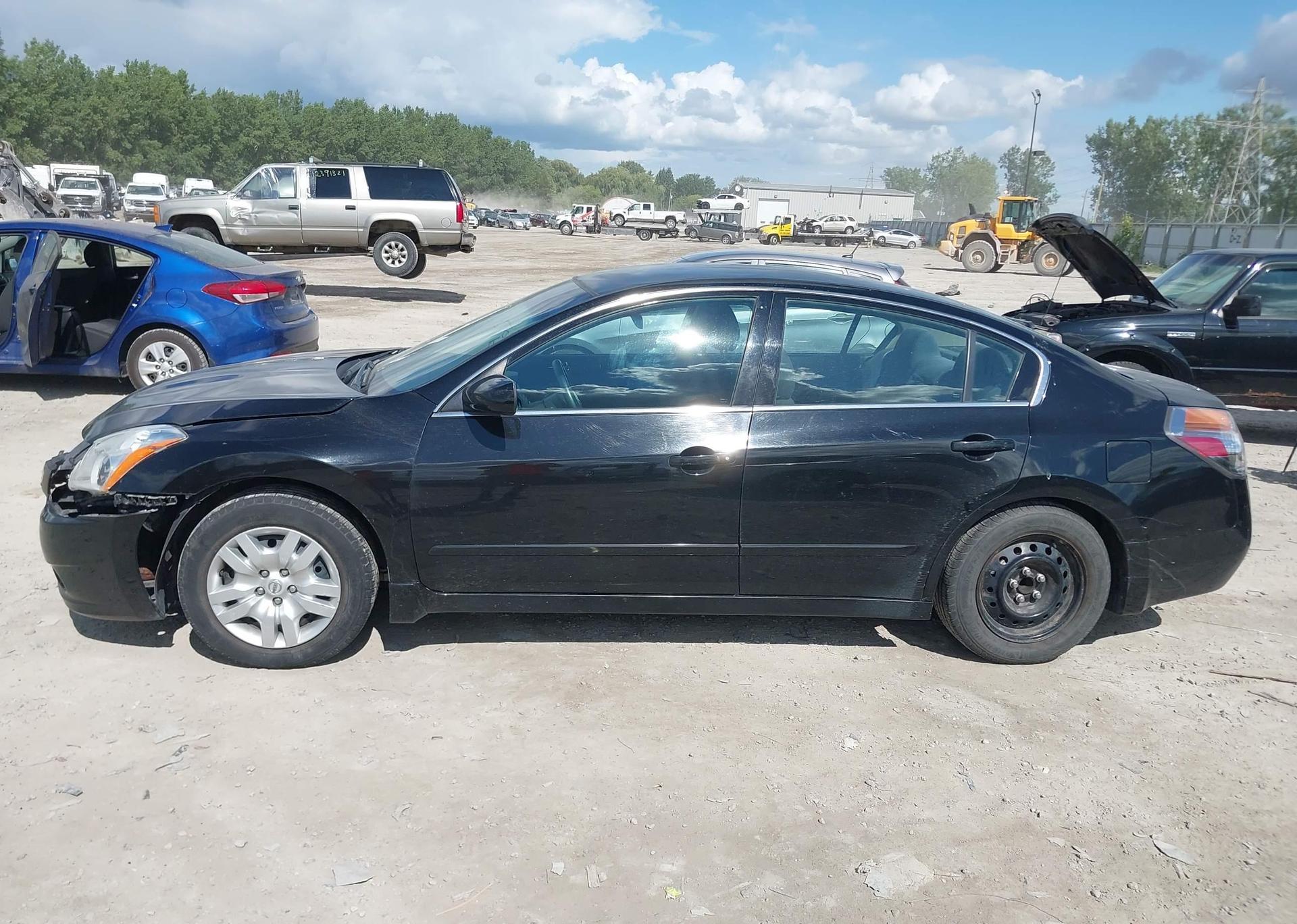 2012 NISSAN Altima S