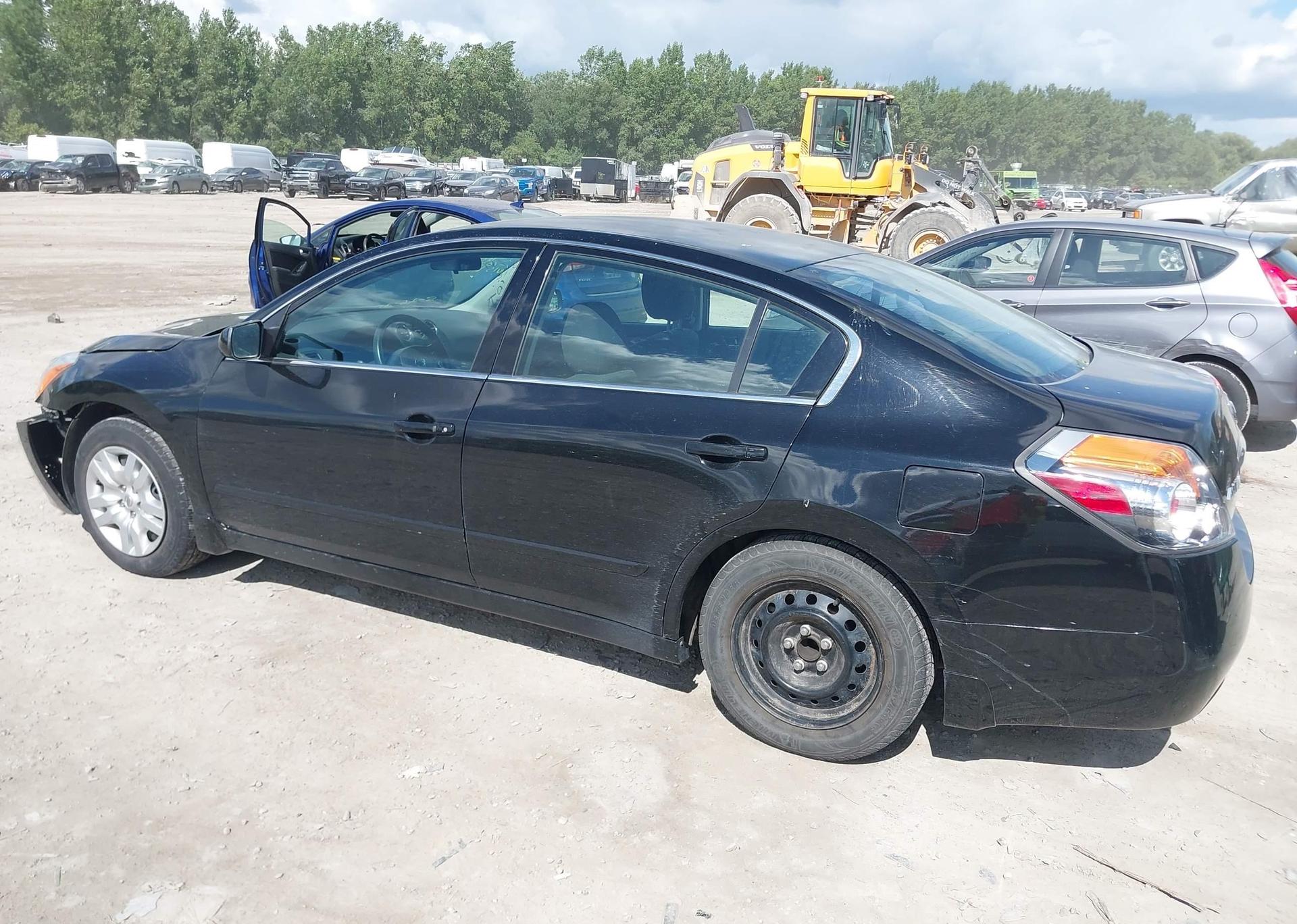 2012 NISSAN Altima S