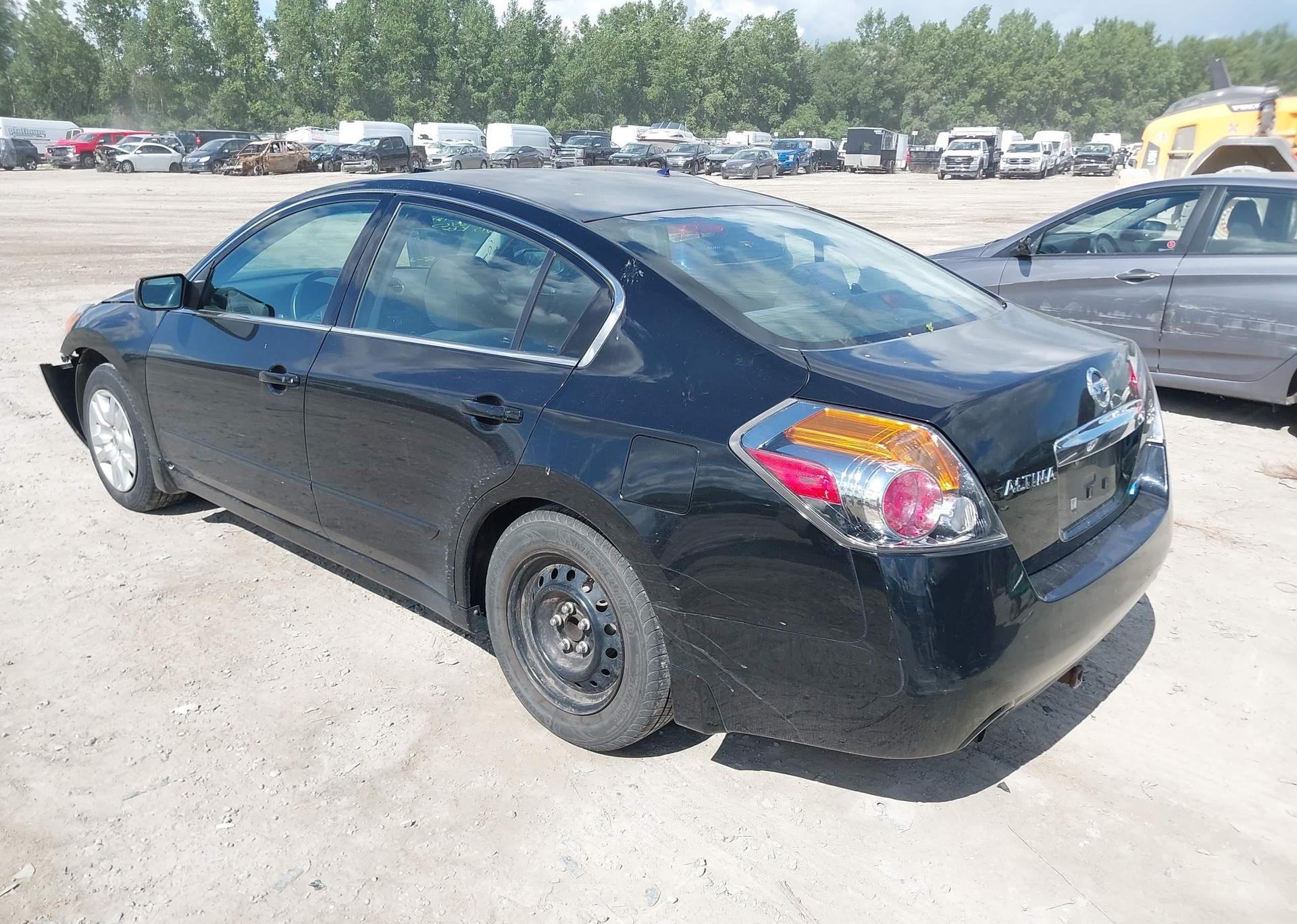 2012 NISSAN Altima S