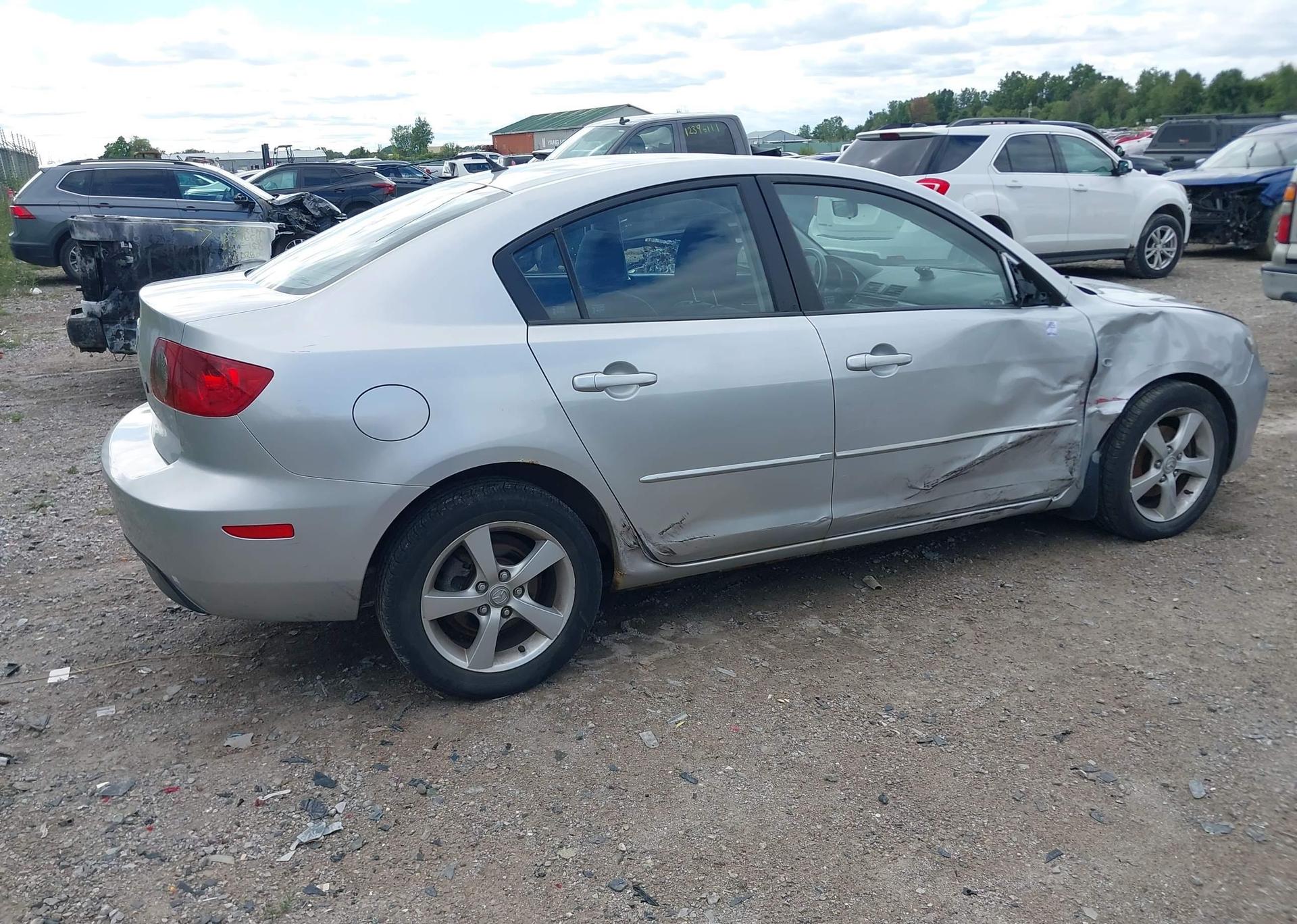 2005 MAZDA MAZDA3 GS
