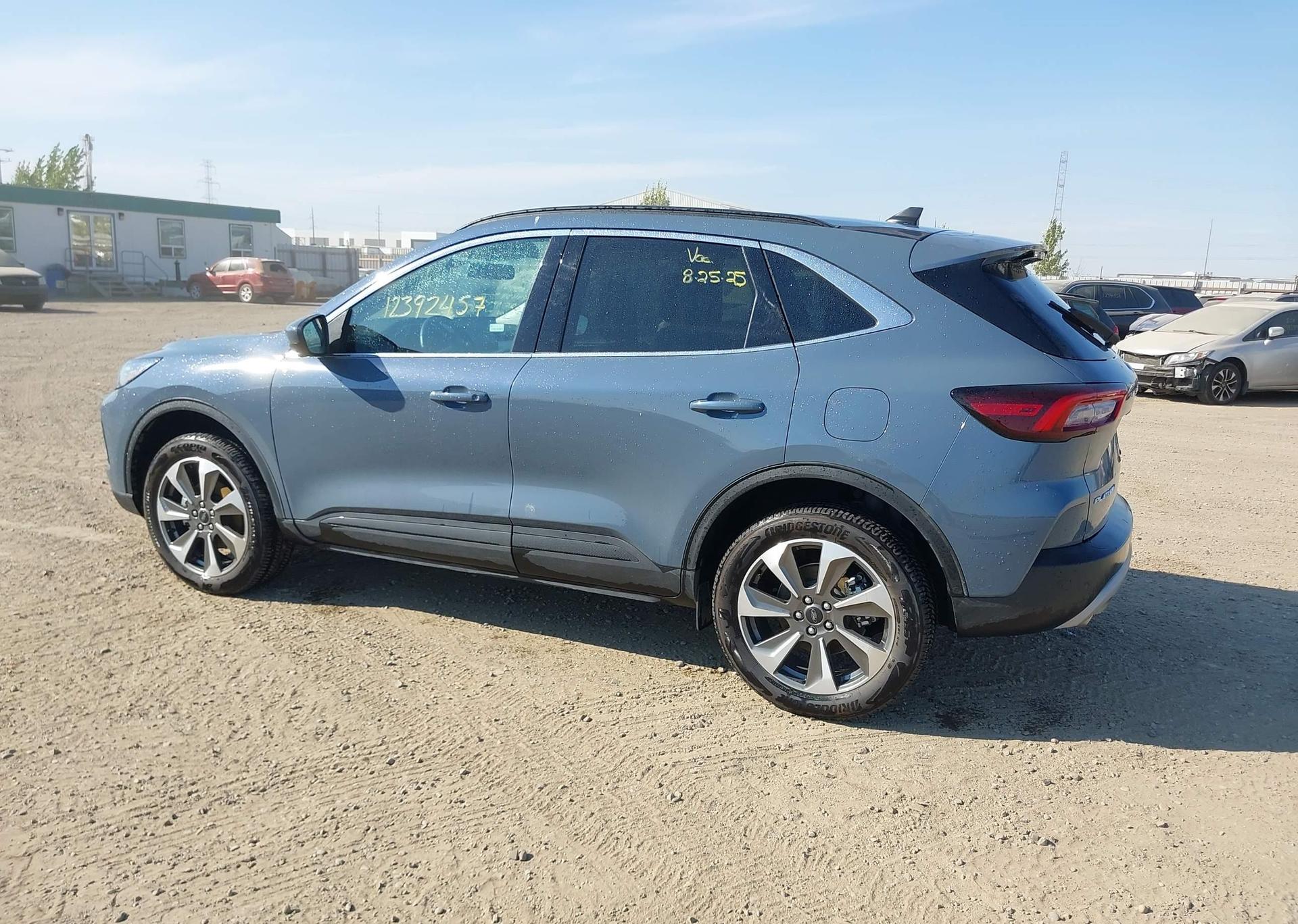 2024 FORD ESCAPE PLATINUM