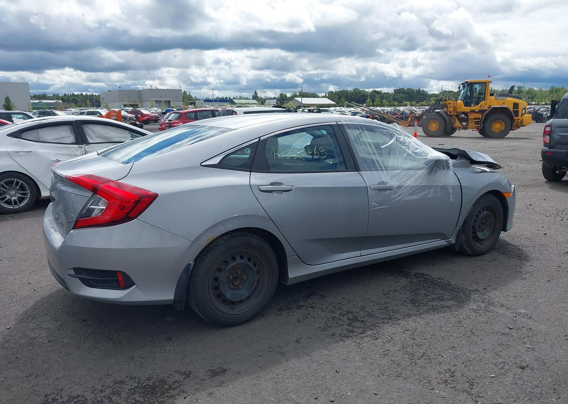 2016 HONDA CIVIC LX