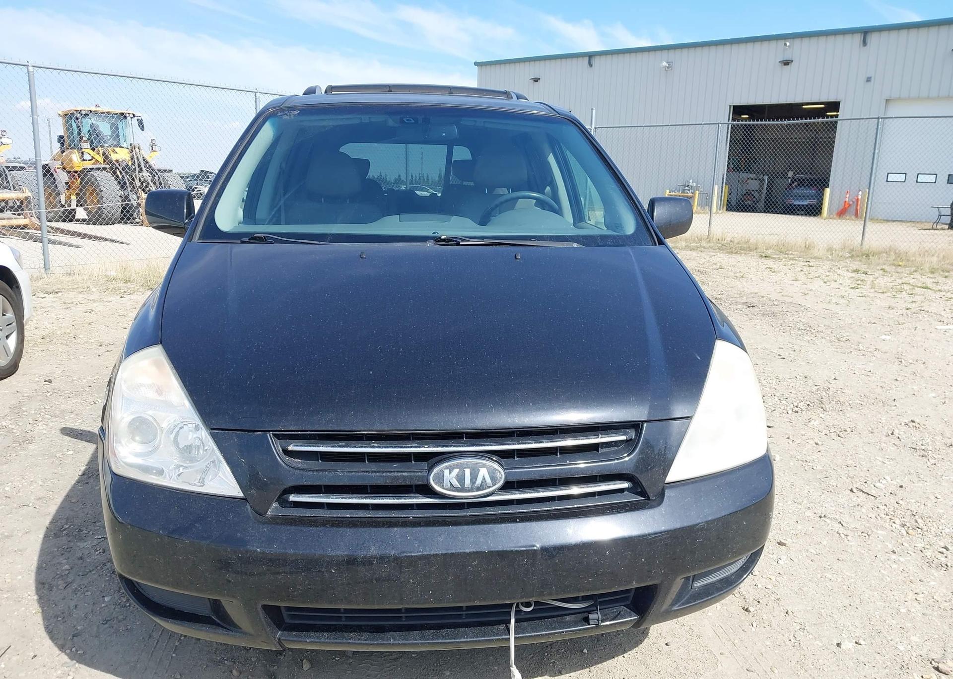 2010 KIA SEDONA EX