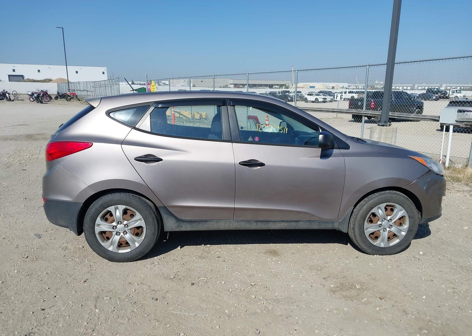 2012 HYUNDAI TUCSON L