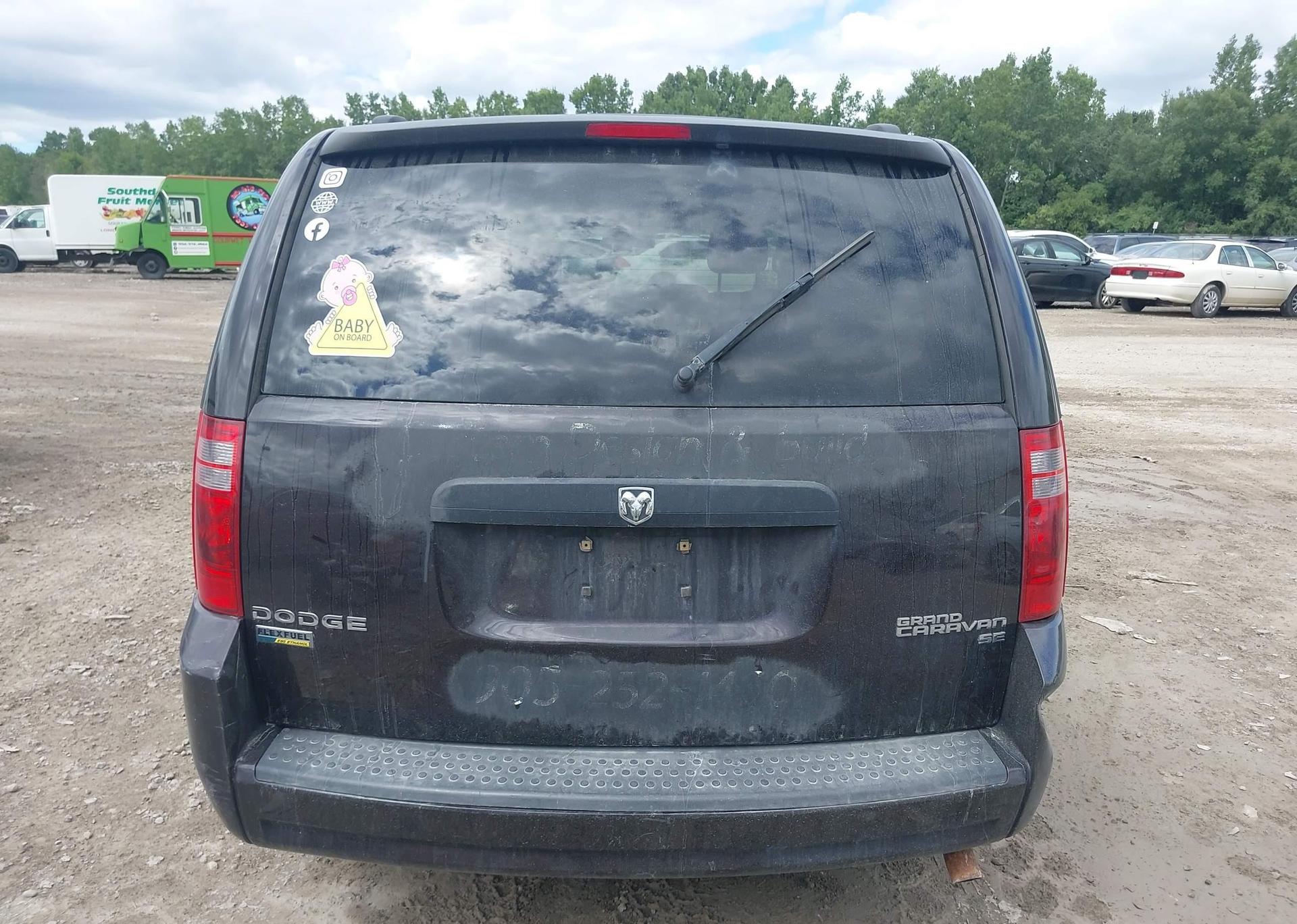 2010 DODGE GRAND CARAVAN SE