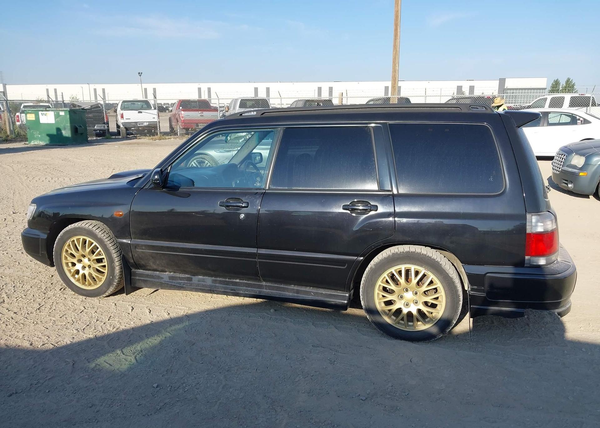 1999 SUBARU FORESTER