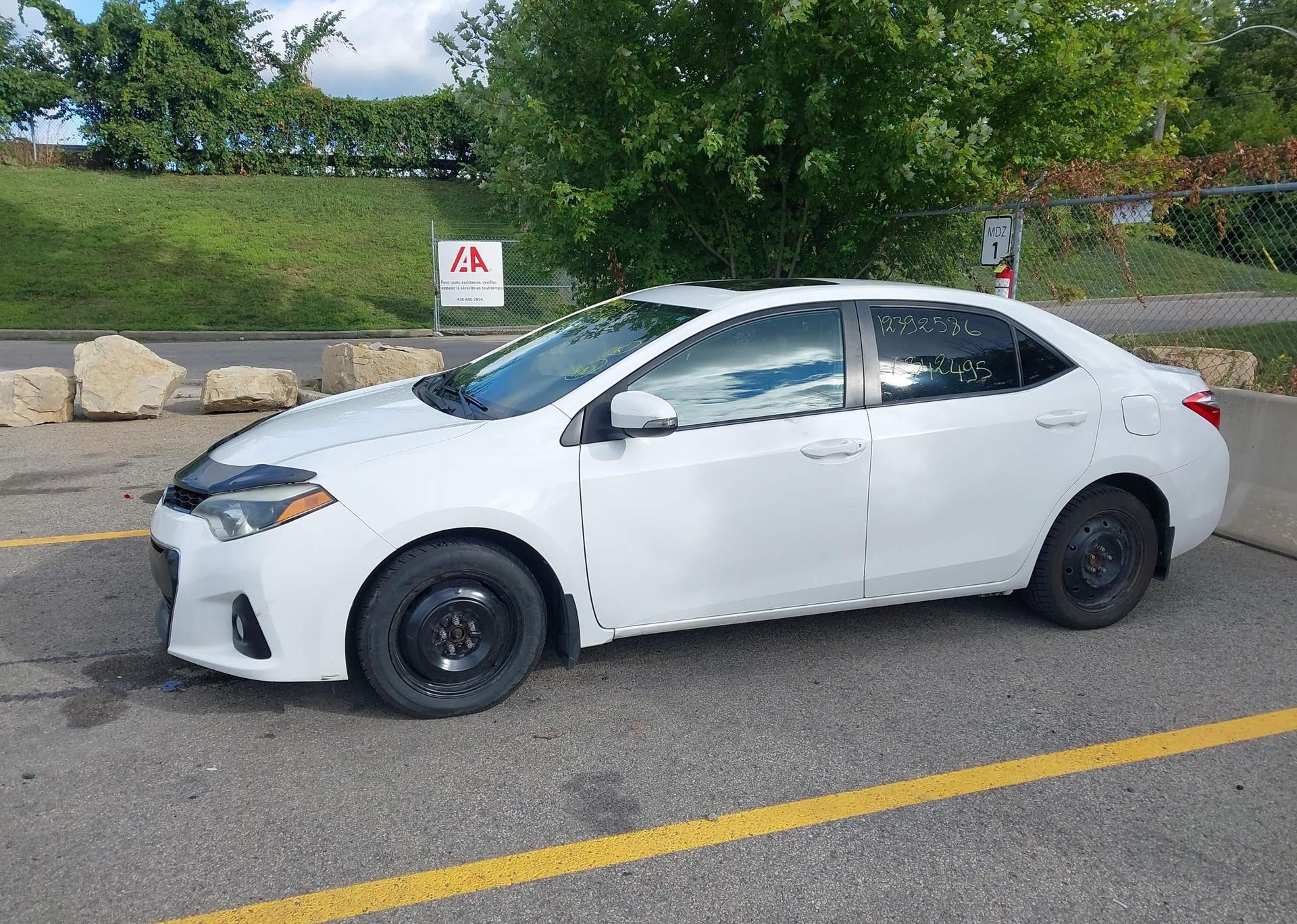 2015 TOYOTA COROLLA L
