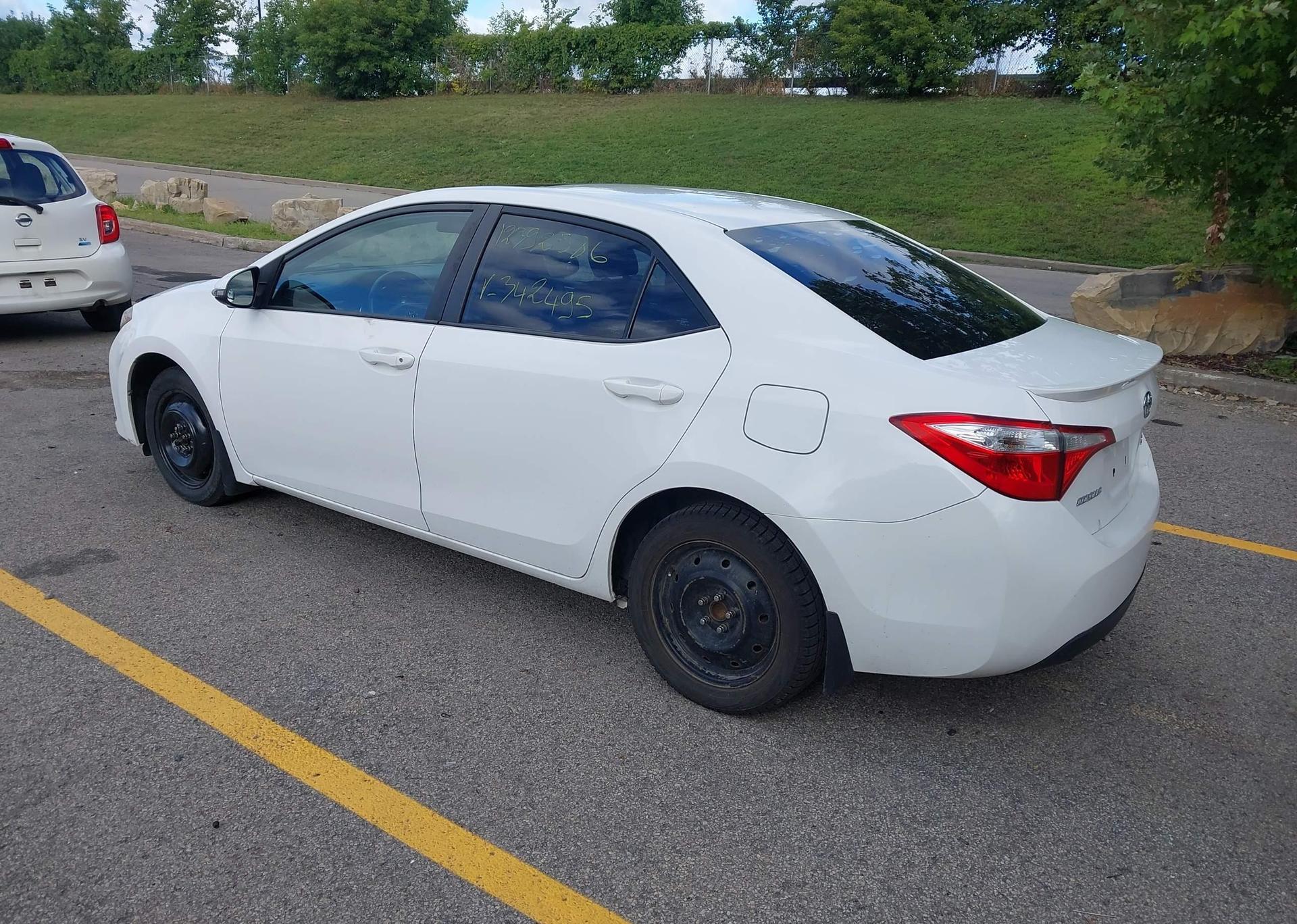 2015 TOYOTA COROLLA L