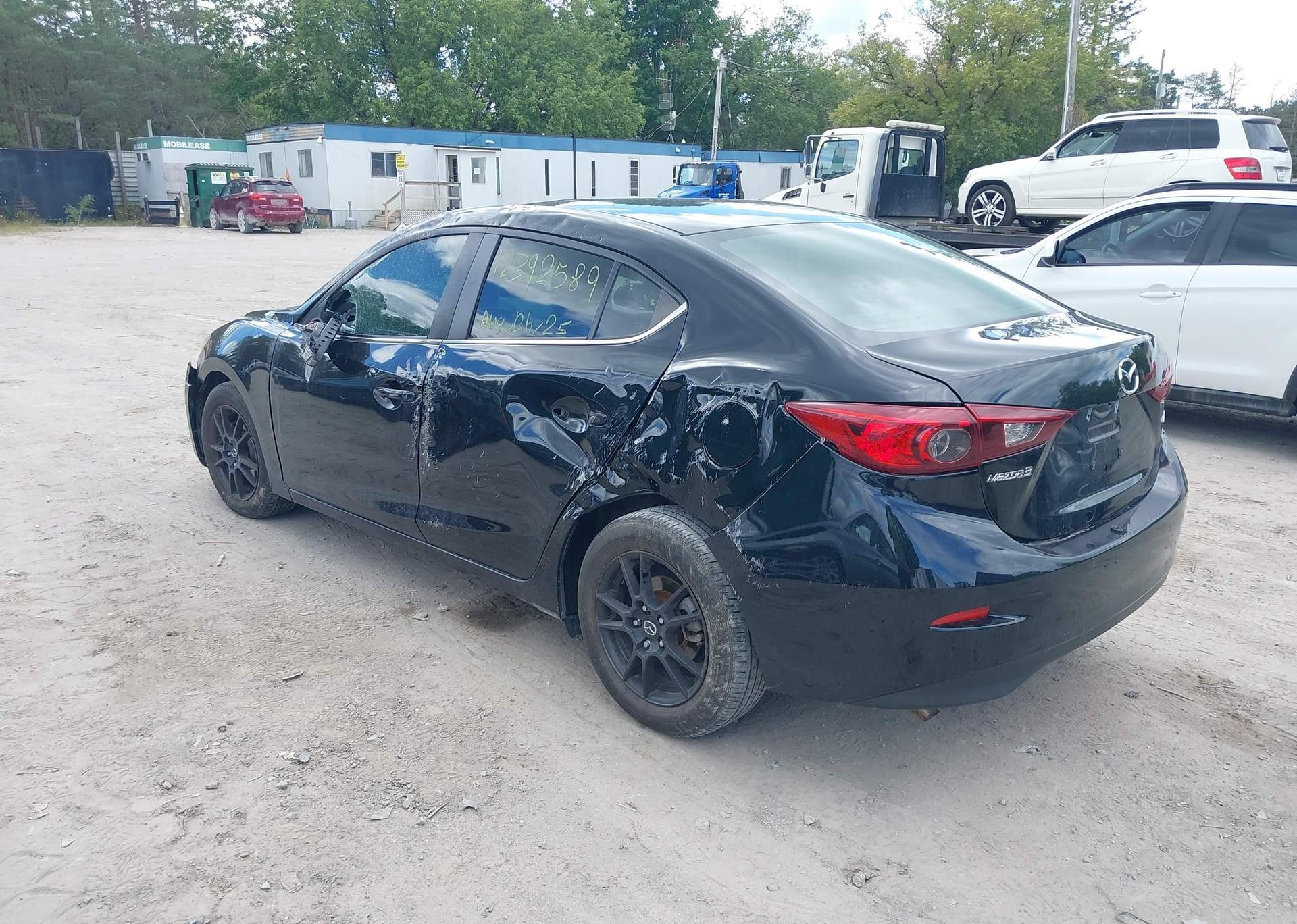 2016 MAZDA MAZDA3