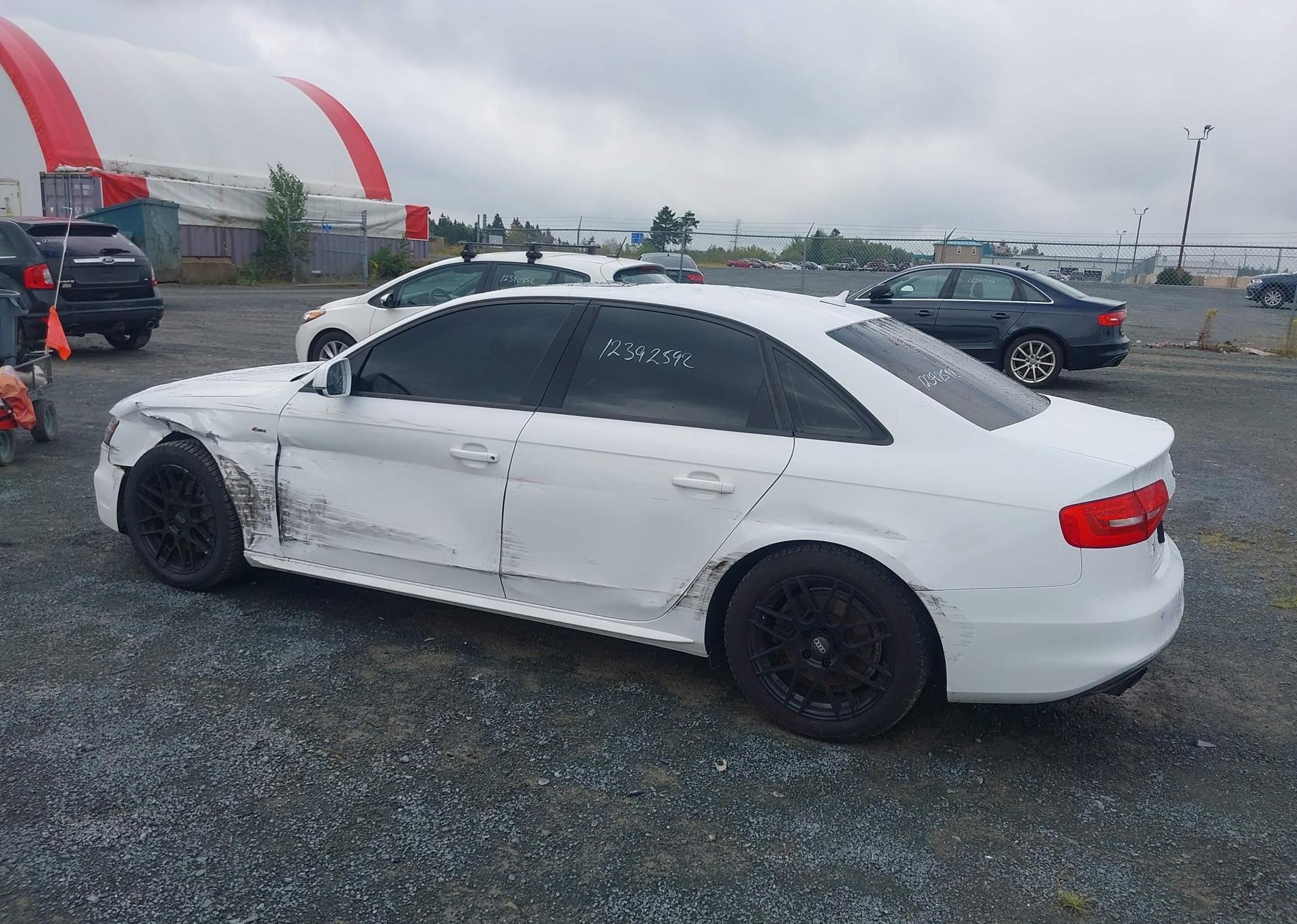 2015 AUDI A4 2.0T KOMFORT PLUS