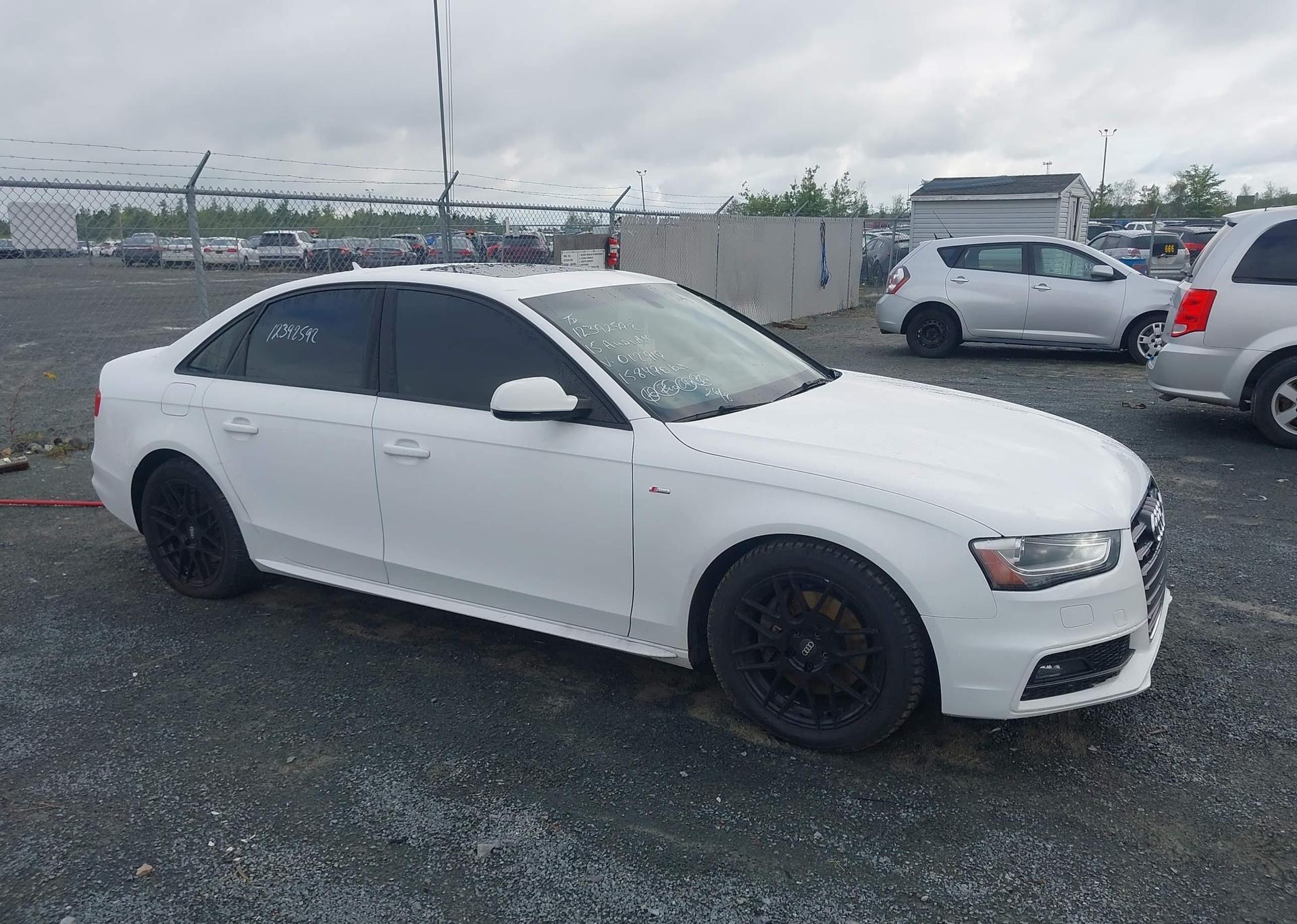 2015 AUDI A4 2.0T KOMFORT PLUS