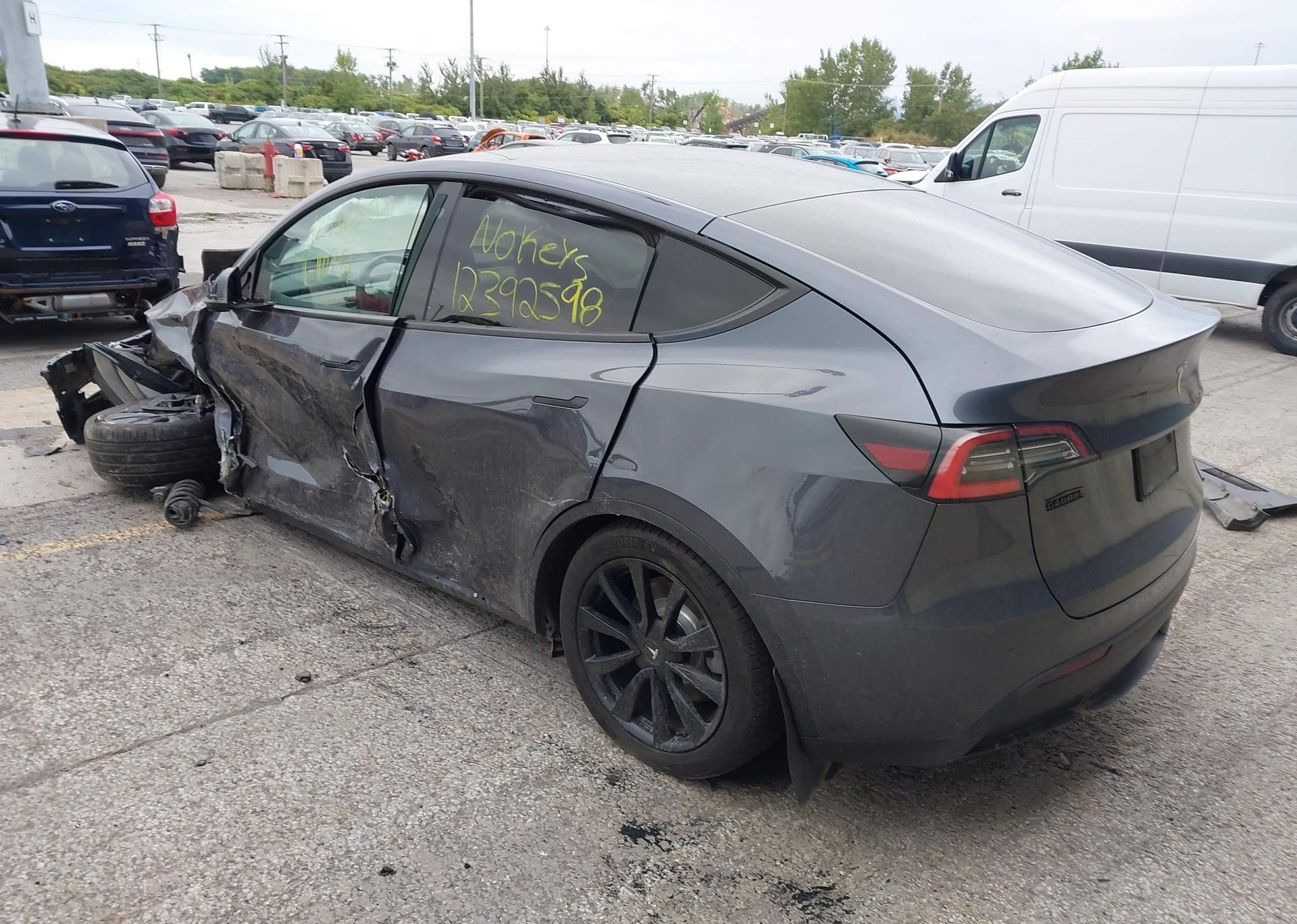 2021 TESLA MODEL Y STANDARD RANGE REAR-WHEEL DRIVE