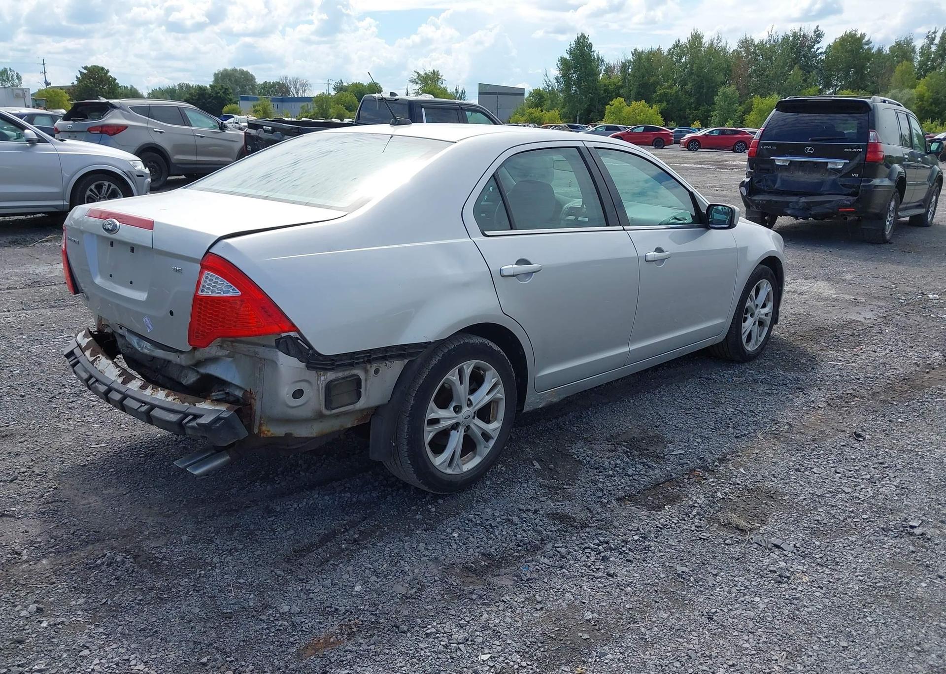2012 FORD FUSION SE