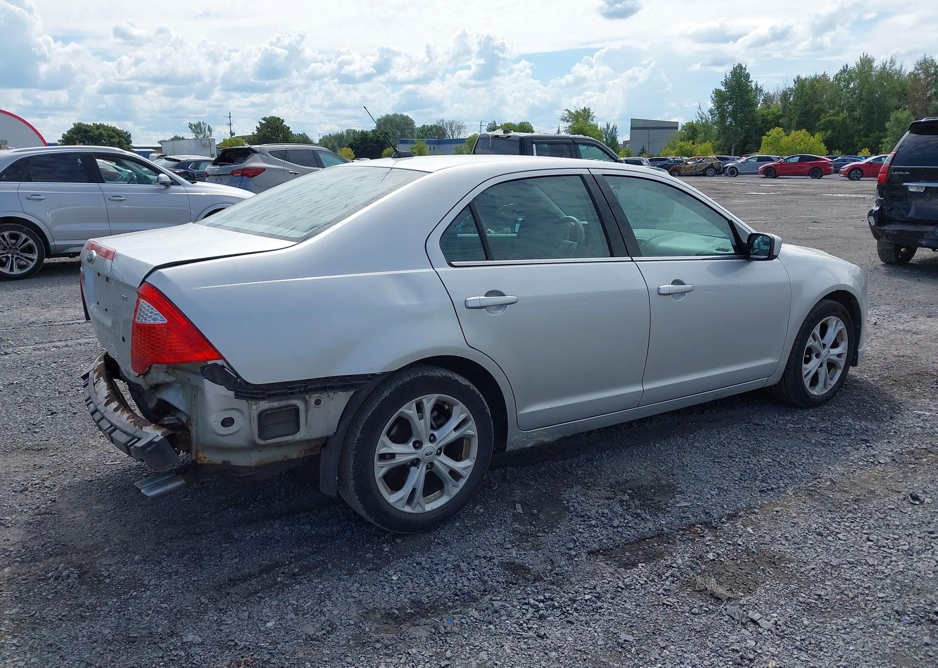 2012 FORD FUSION SE