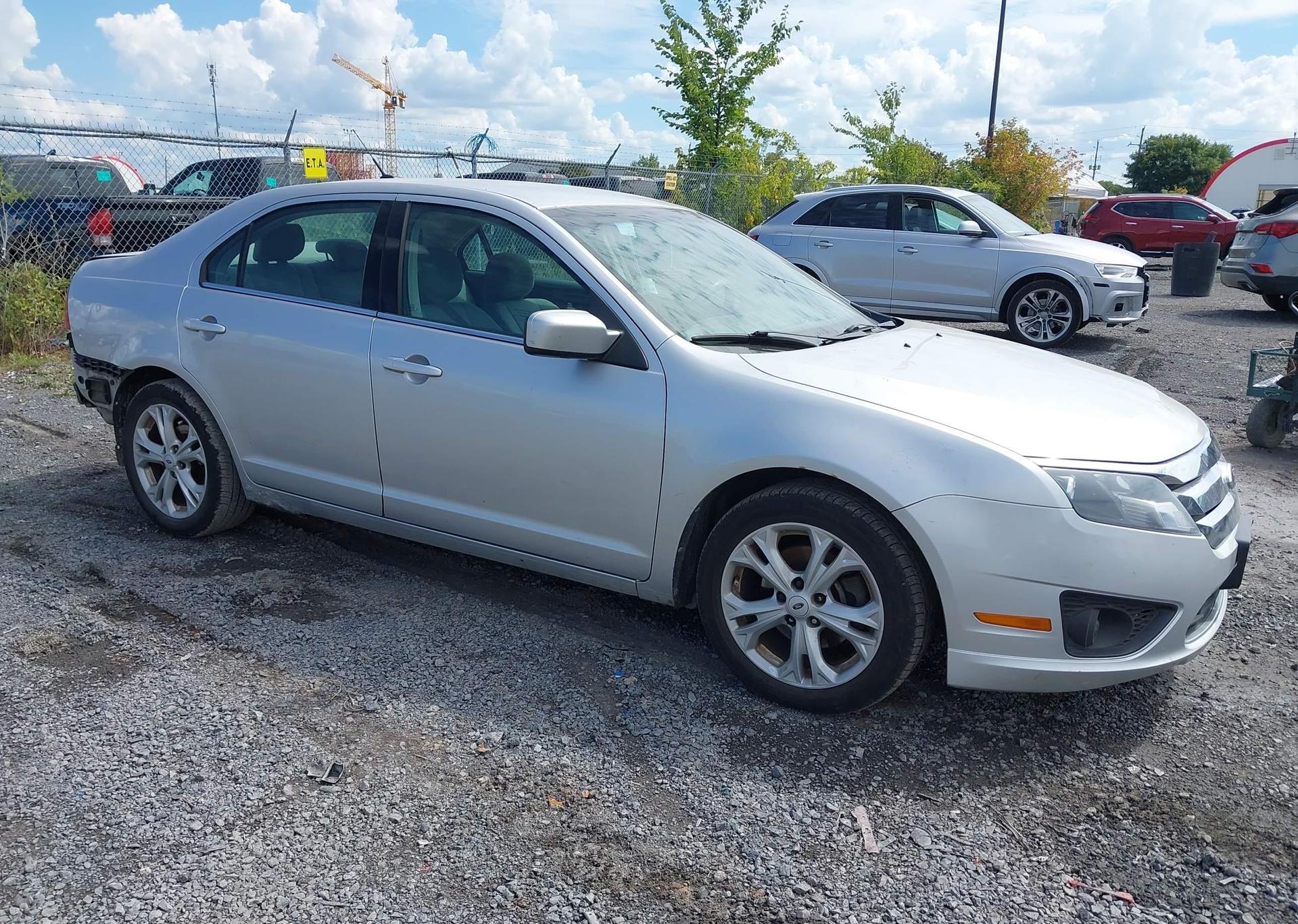 2012 FORD FUSION SE