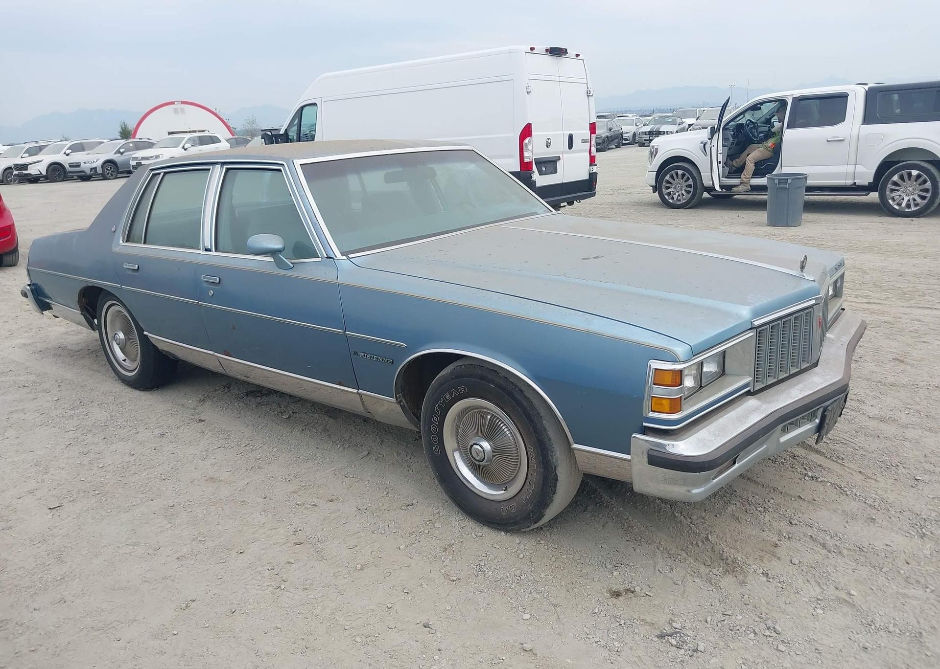 1979 PONTIAC PARISIENNE