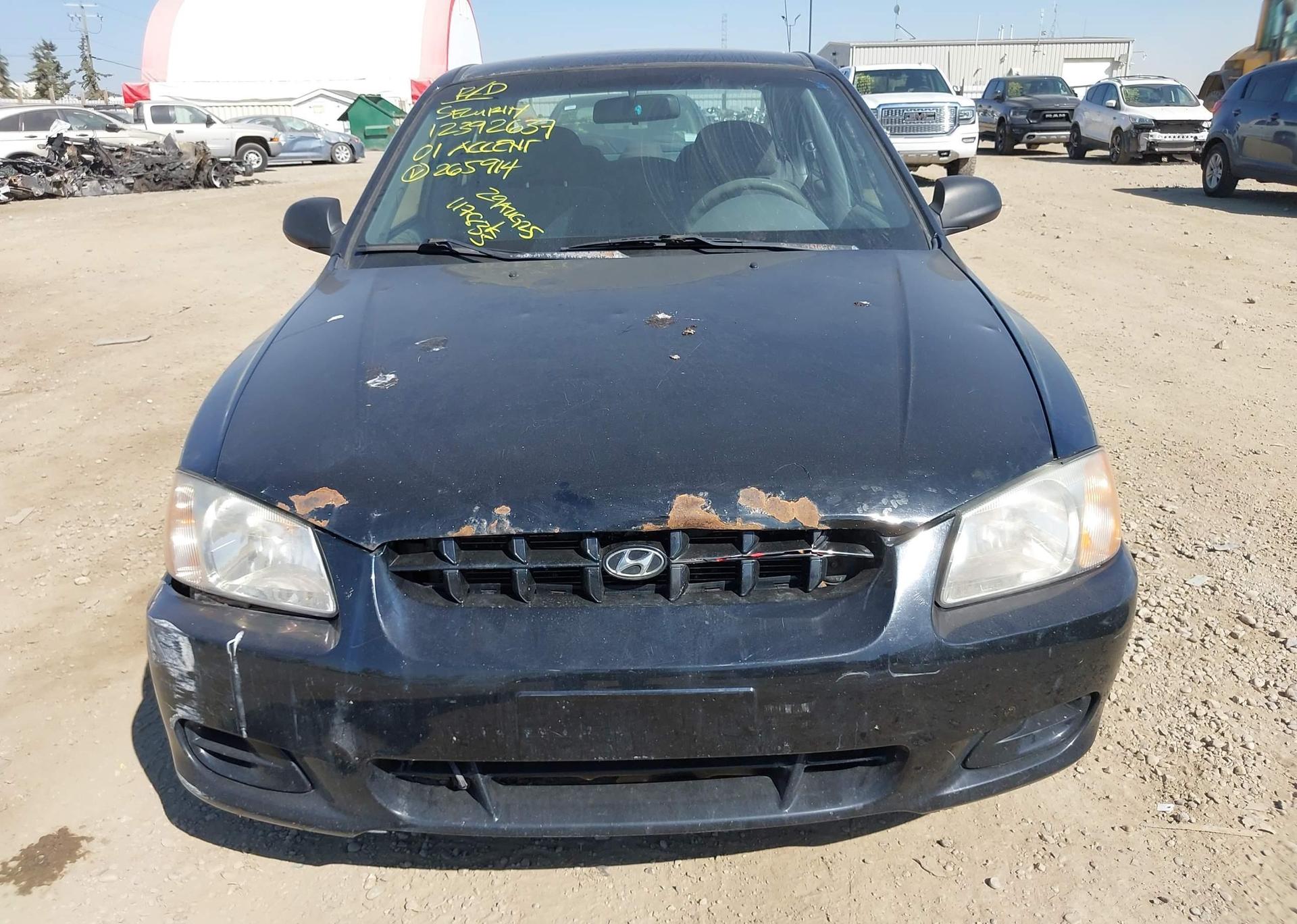 2001 HYUNDAI ACCENT GL