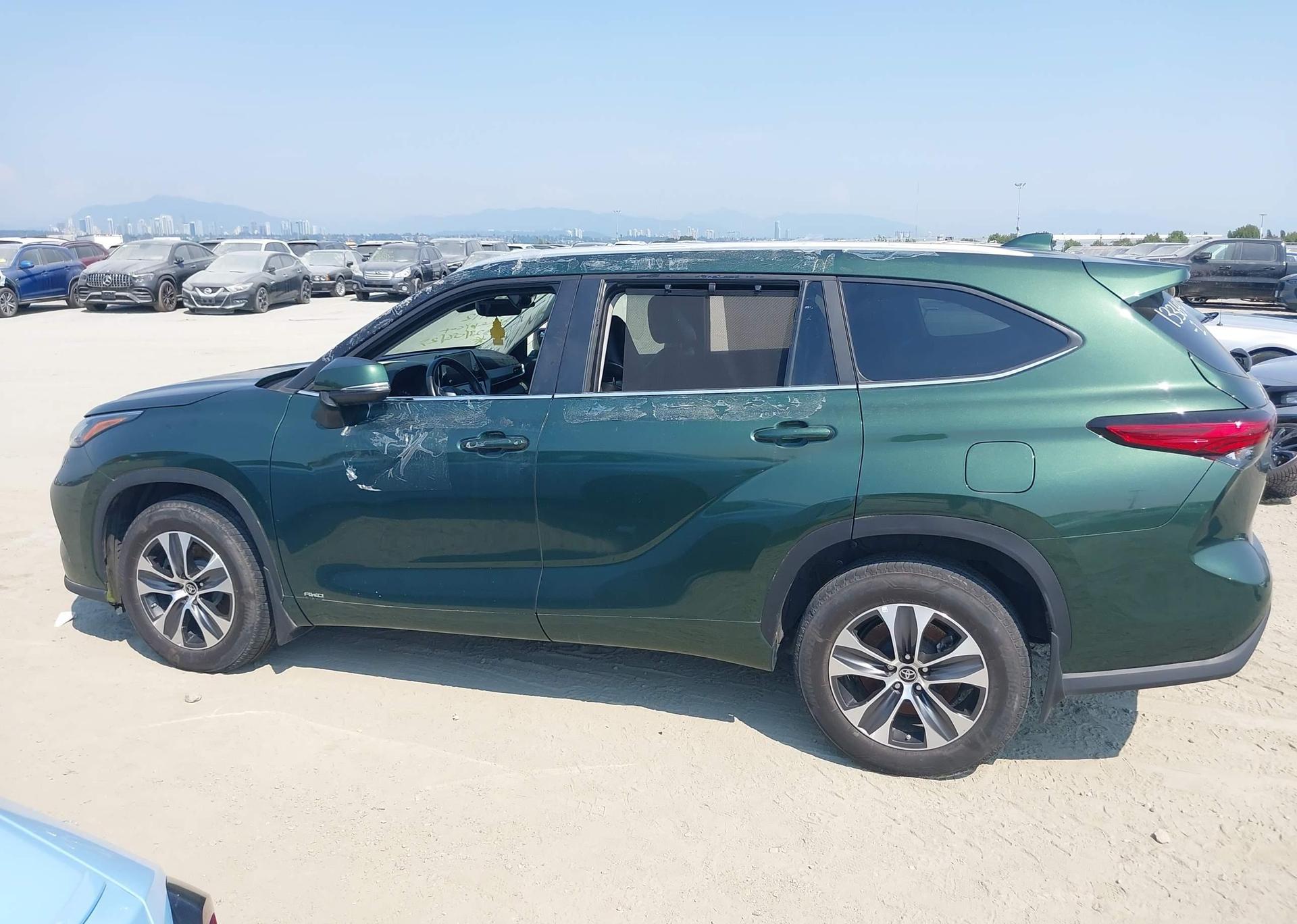 2023 TOYOTA HIGHLANDER