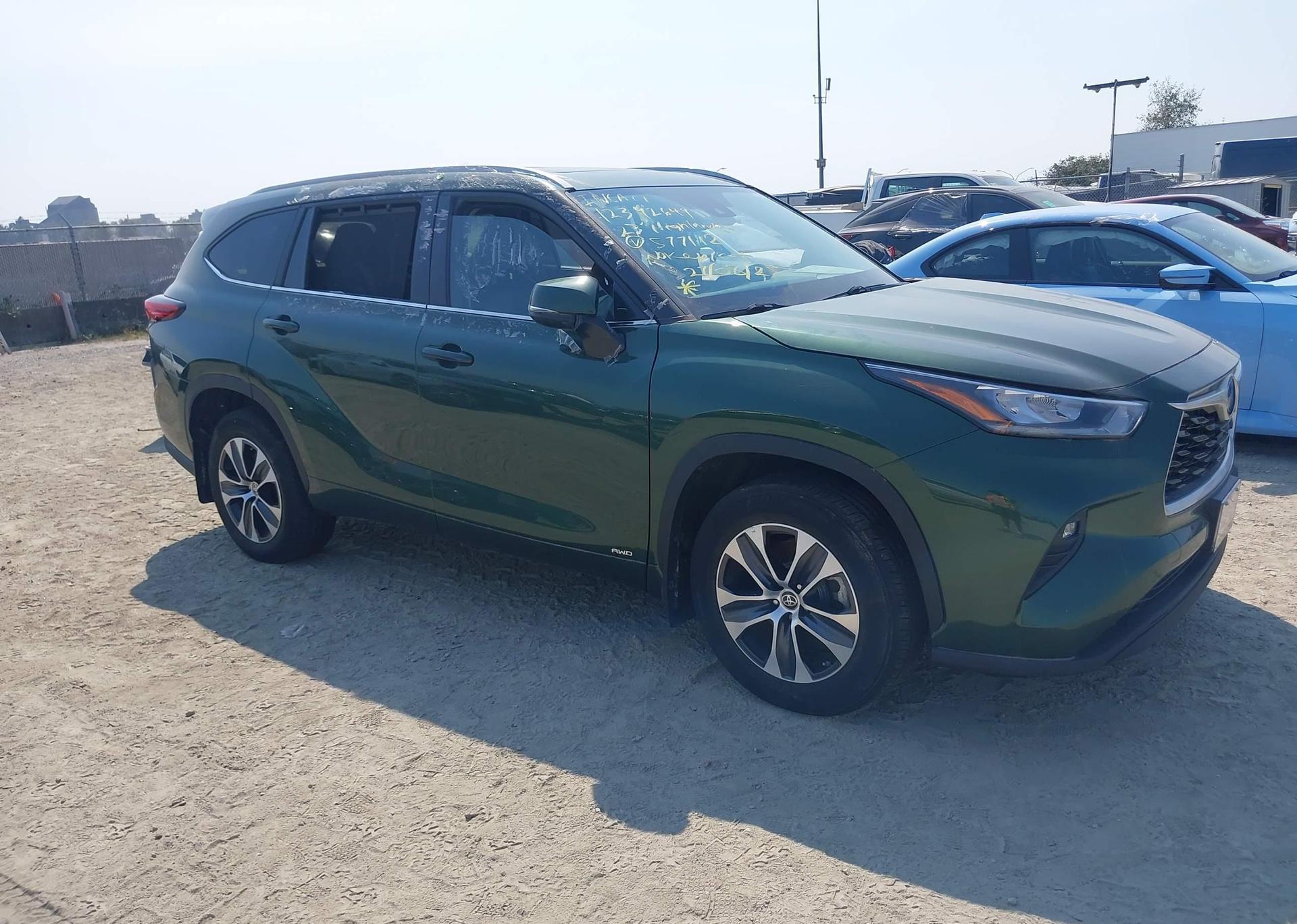 2023 TOYOTA HIGHLANDER