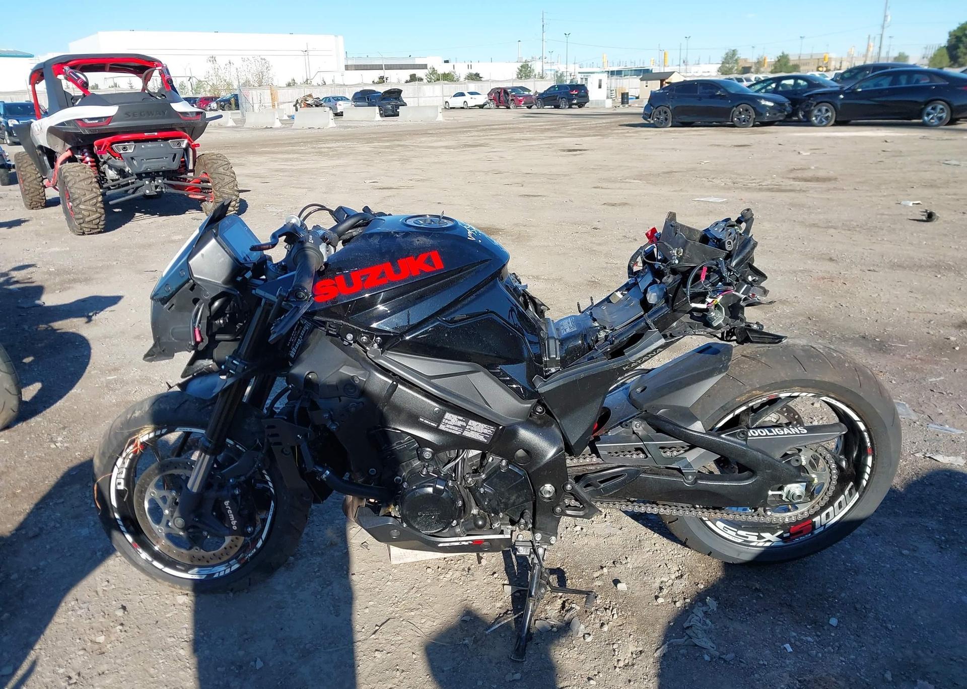2020 SUZUKI GSX-S 1000SM