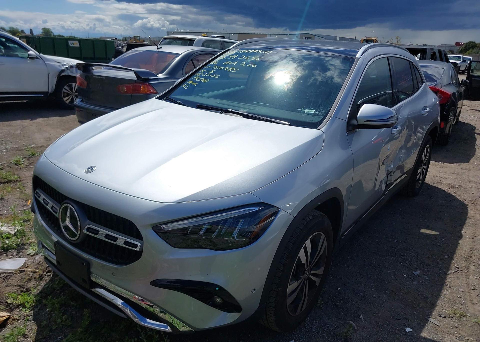 2026 MERCEDES-BENZ GLA 250 4MATIC