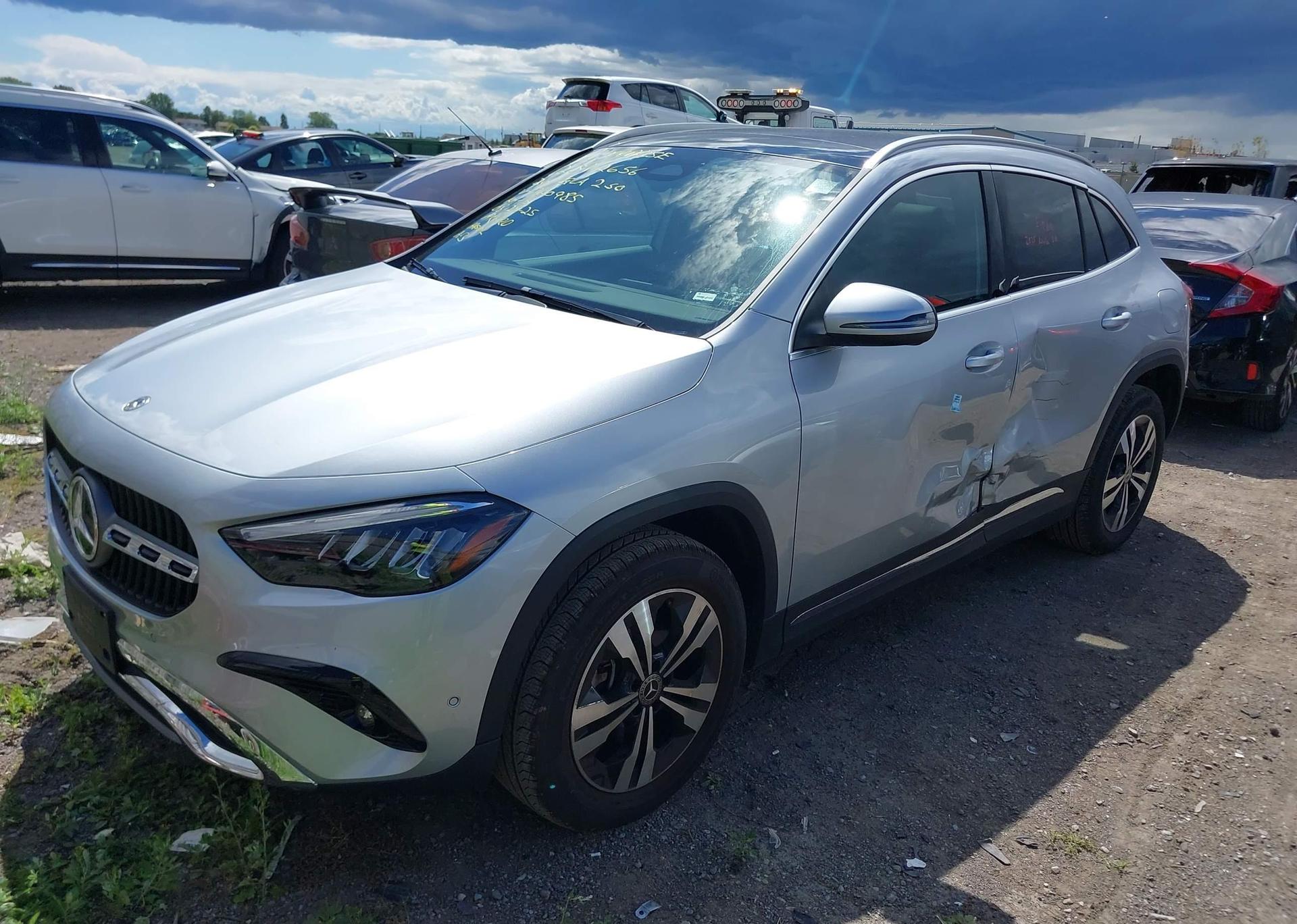 2026 MERCEDES-BENZ GLA 250 4MATIC
