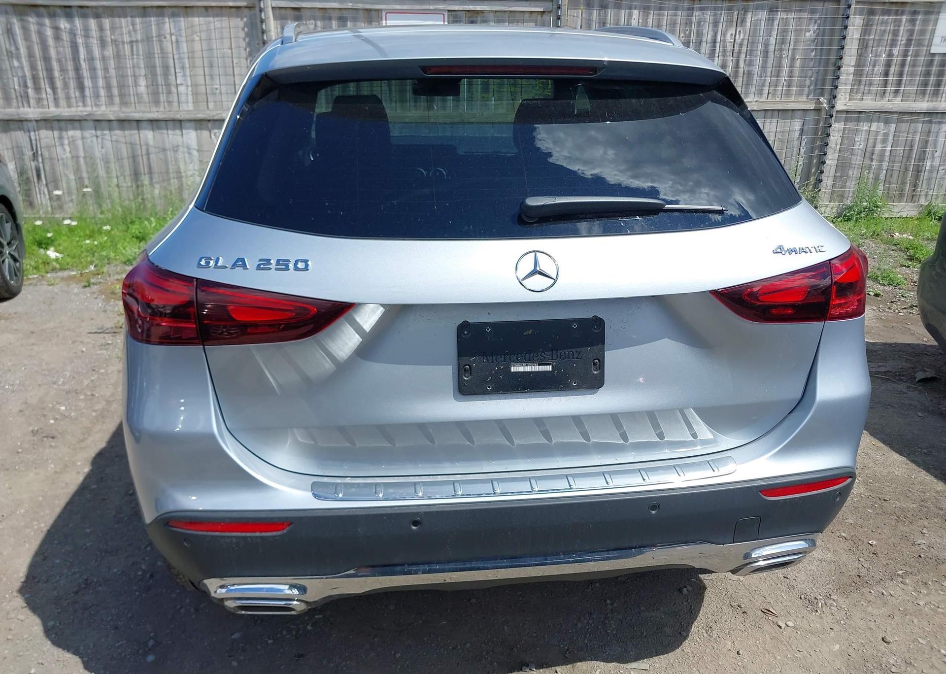 2026 MERCEDES-BENZ GLA 250 4MATIC