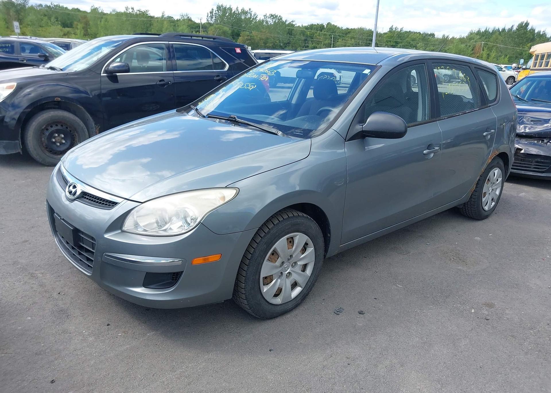2010 HYUNDAI ELANTRA