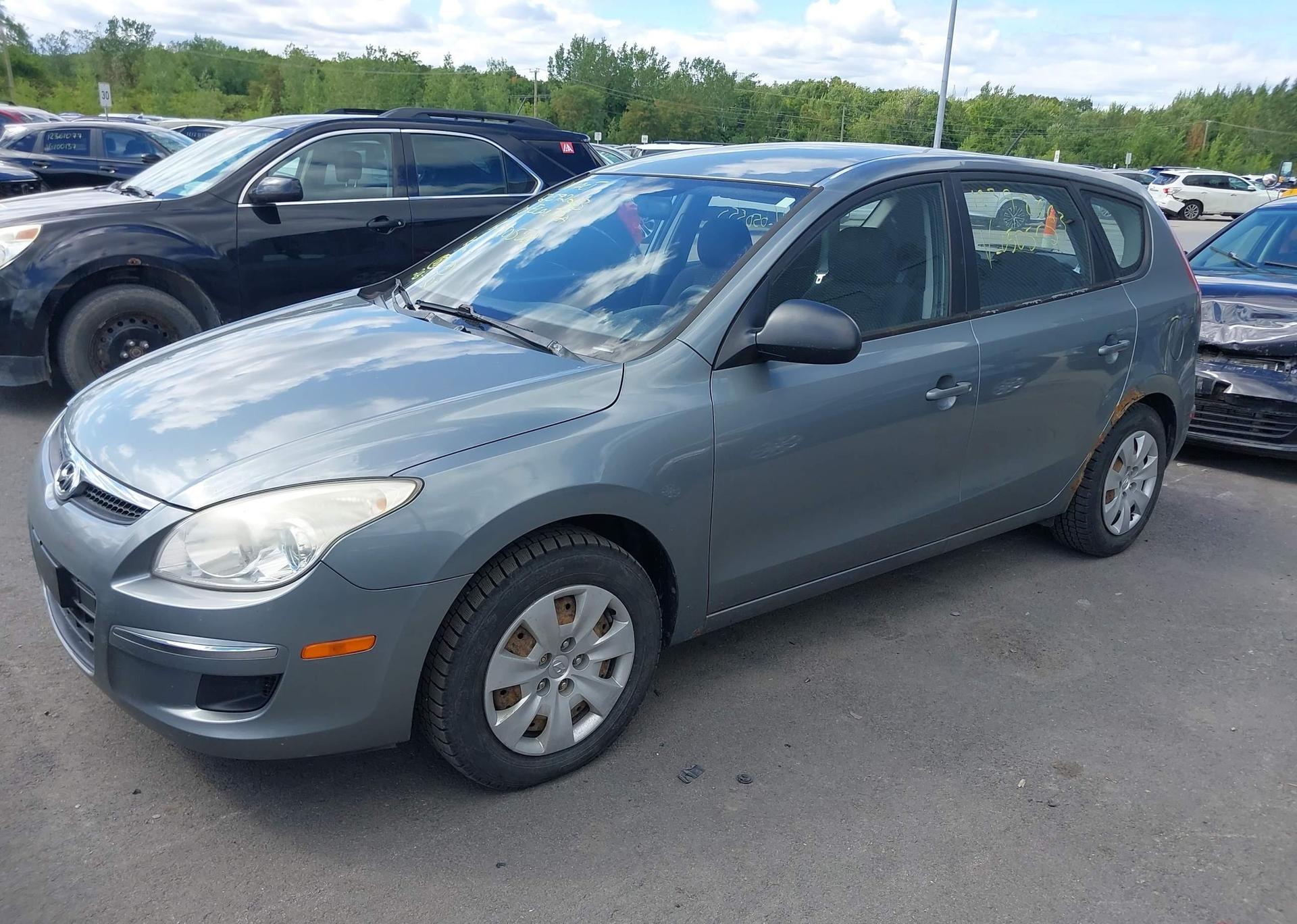 2010 HYUNDAI ELANTRA