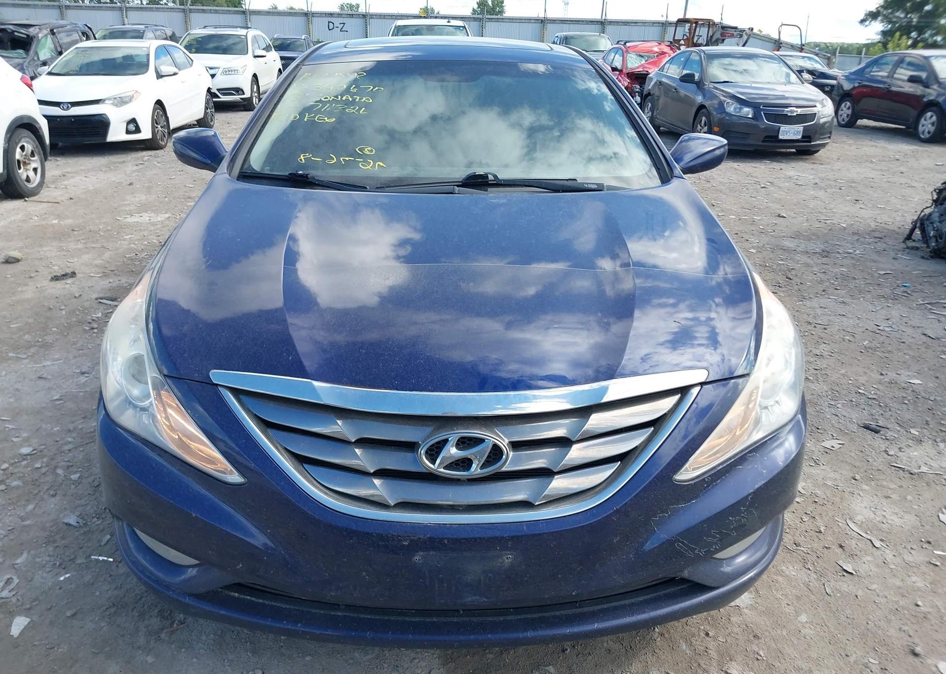 2013 HYUNDAI SONATA