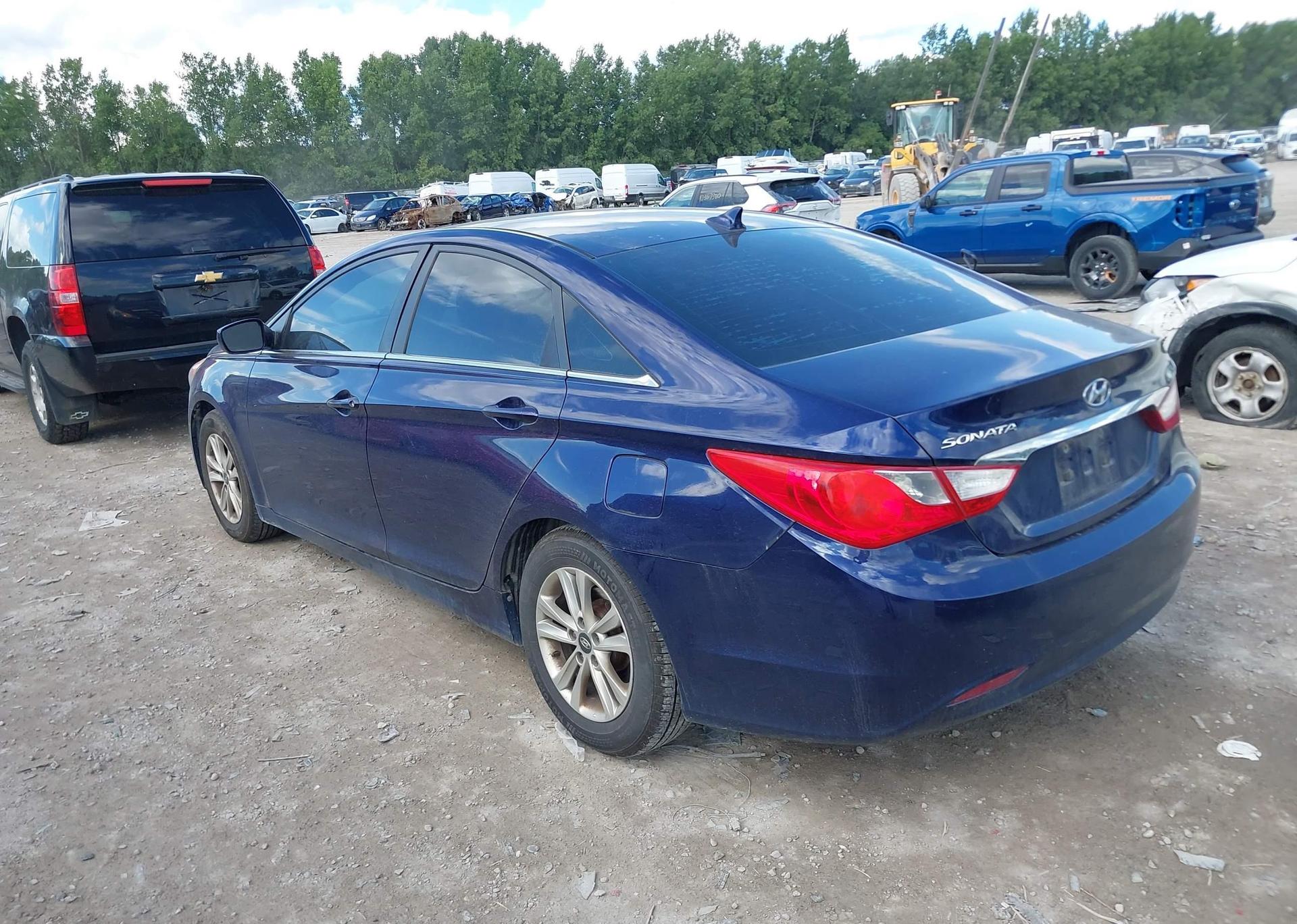 2013 HYUNDAI SONATA