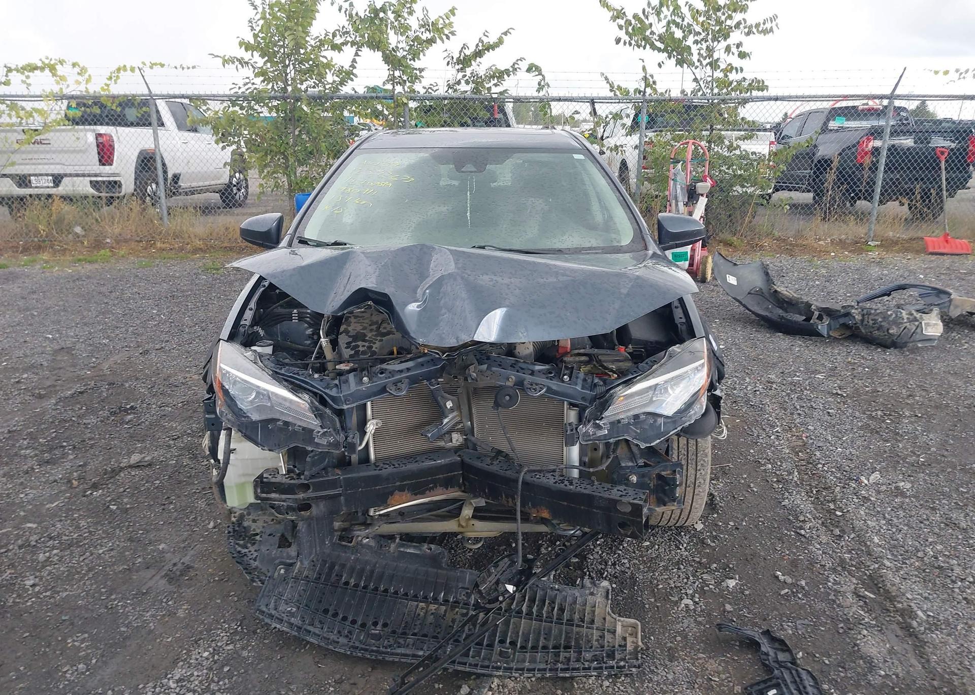 2018 TOYOTA COROLLA LE