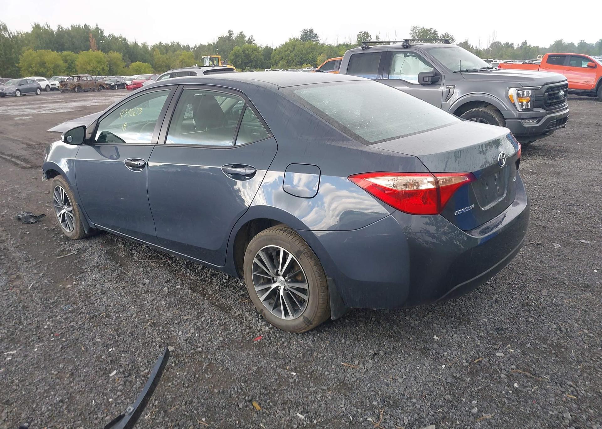 2018 TOYOTA COROLLA LE