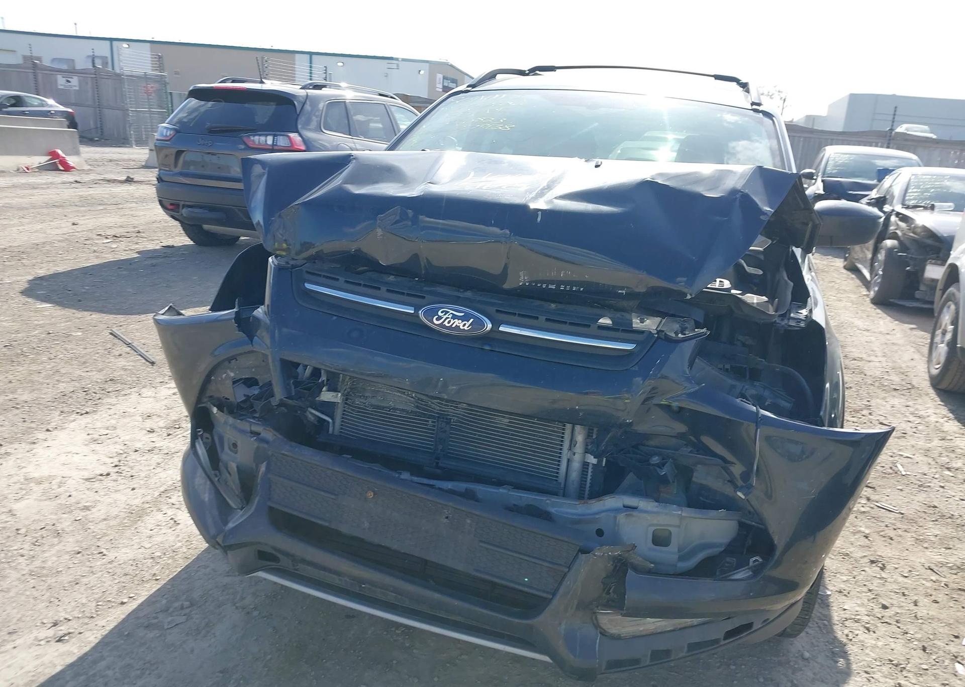 2014 FORD ESCAPE SE