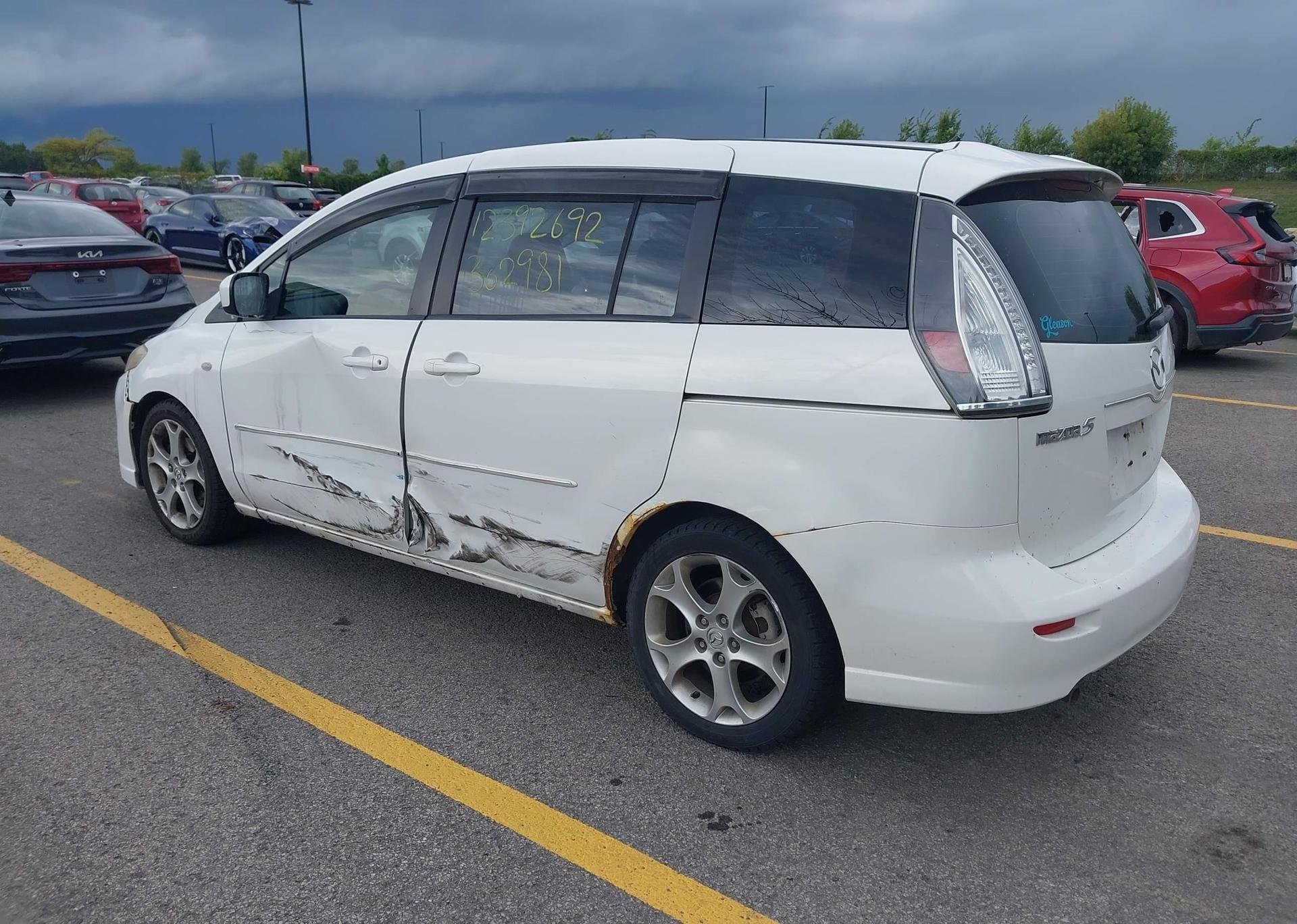 2008 MAZDA MAZDA5