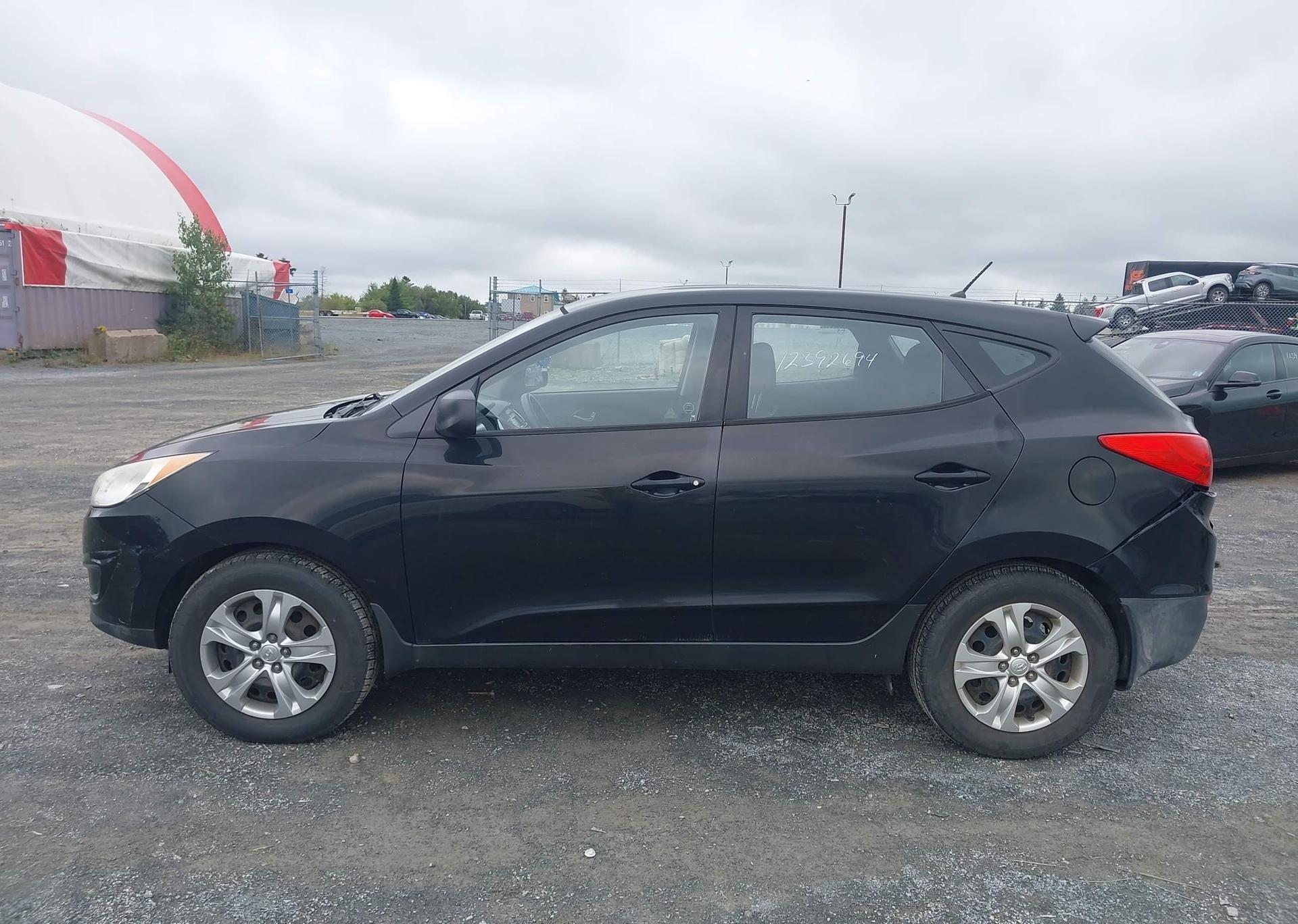 2013 HYUNDAI TUCSON GL