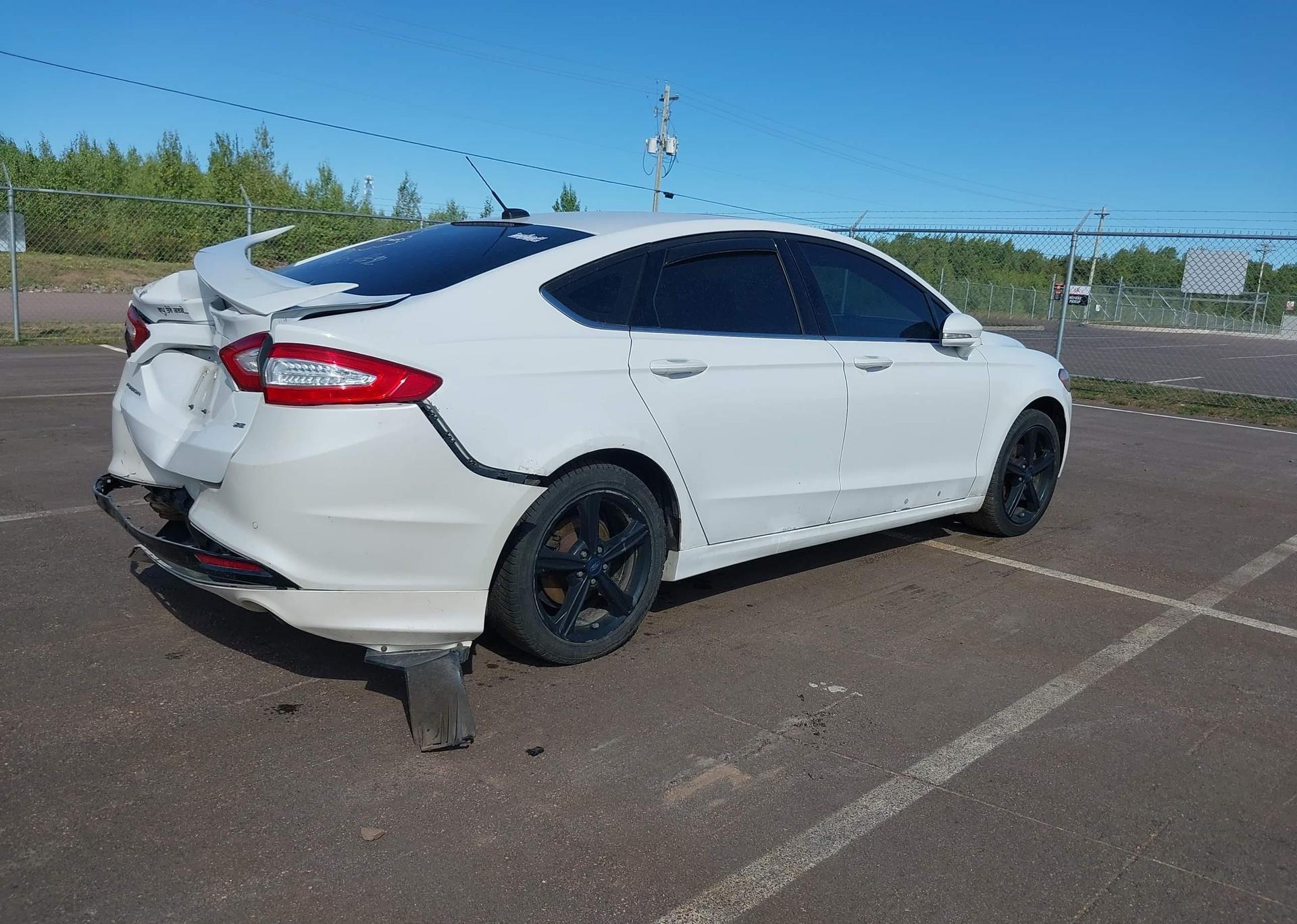 2016 FORD FUSION SE