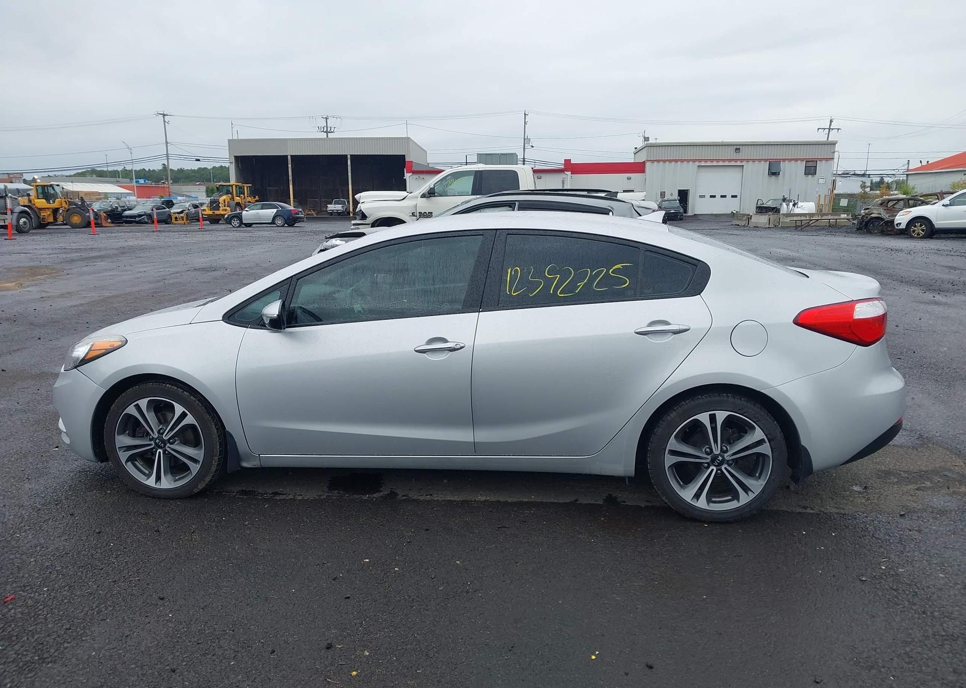 2015 KIA FORTE
