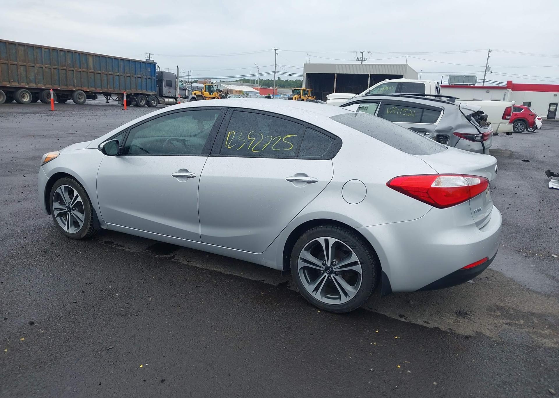 2015 KIA FORTE