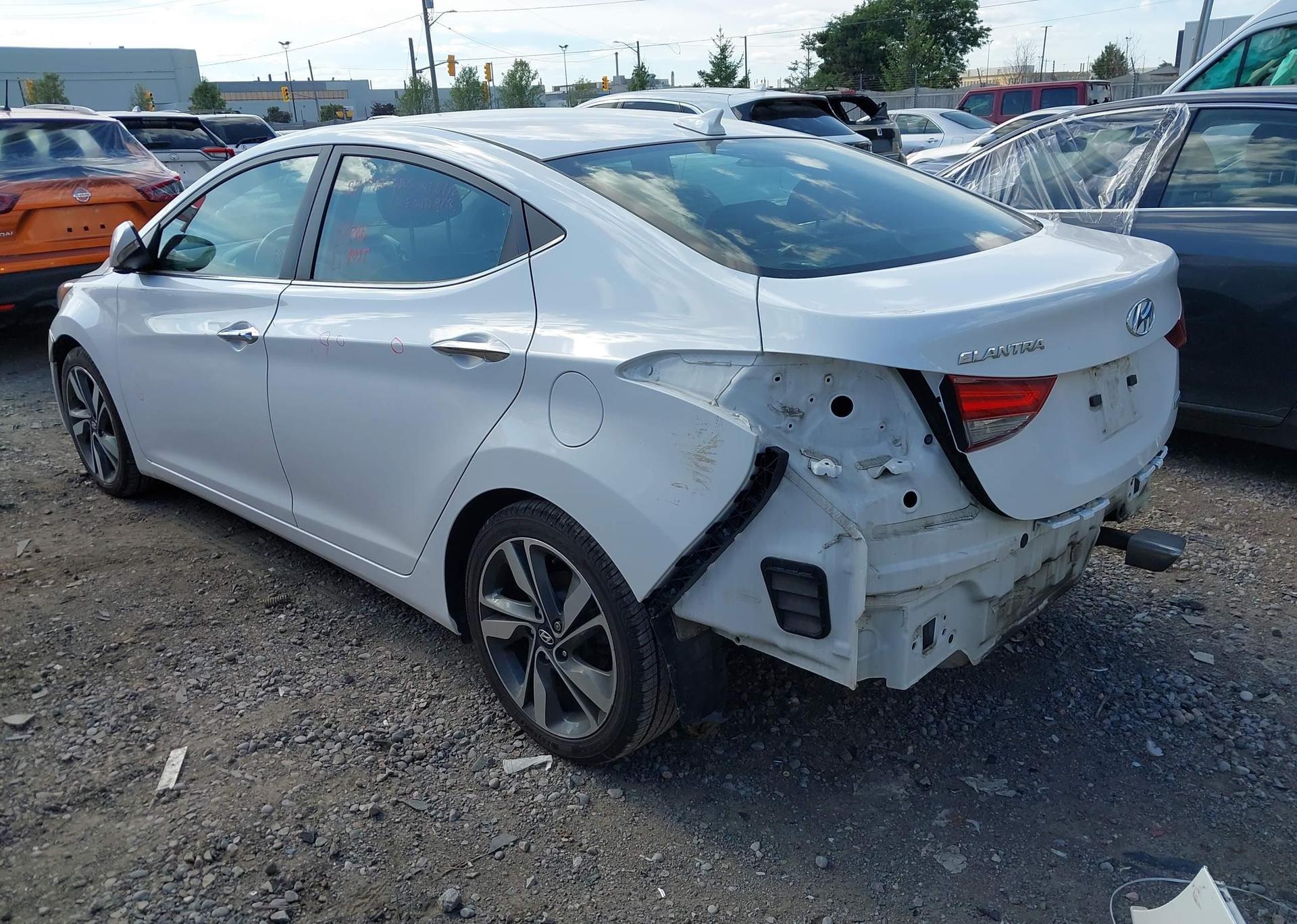 2016 HYUNDAI ELANTRA LIMITED