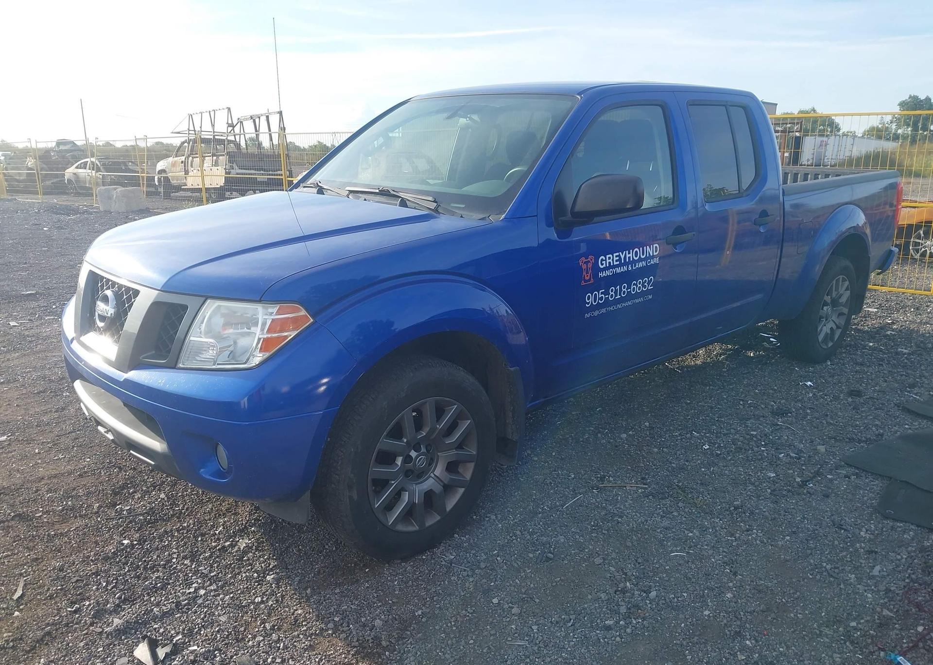 2012 NISSAN FRONTIER SL