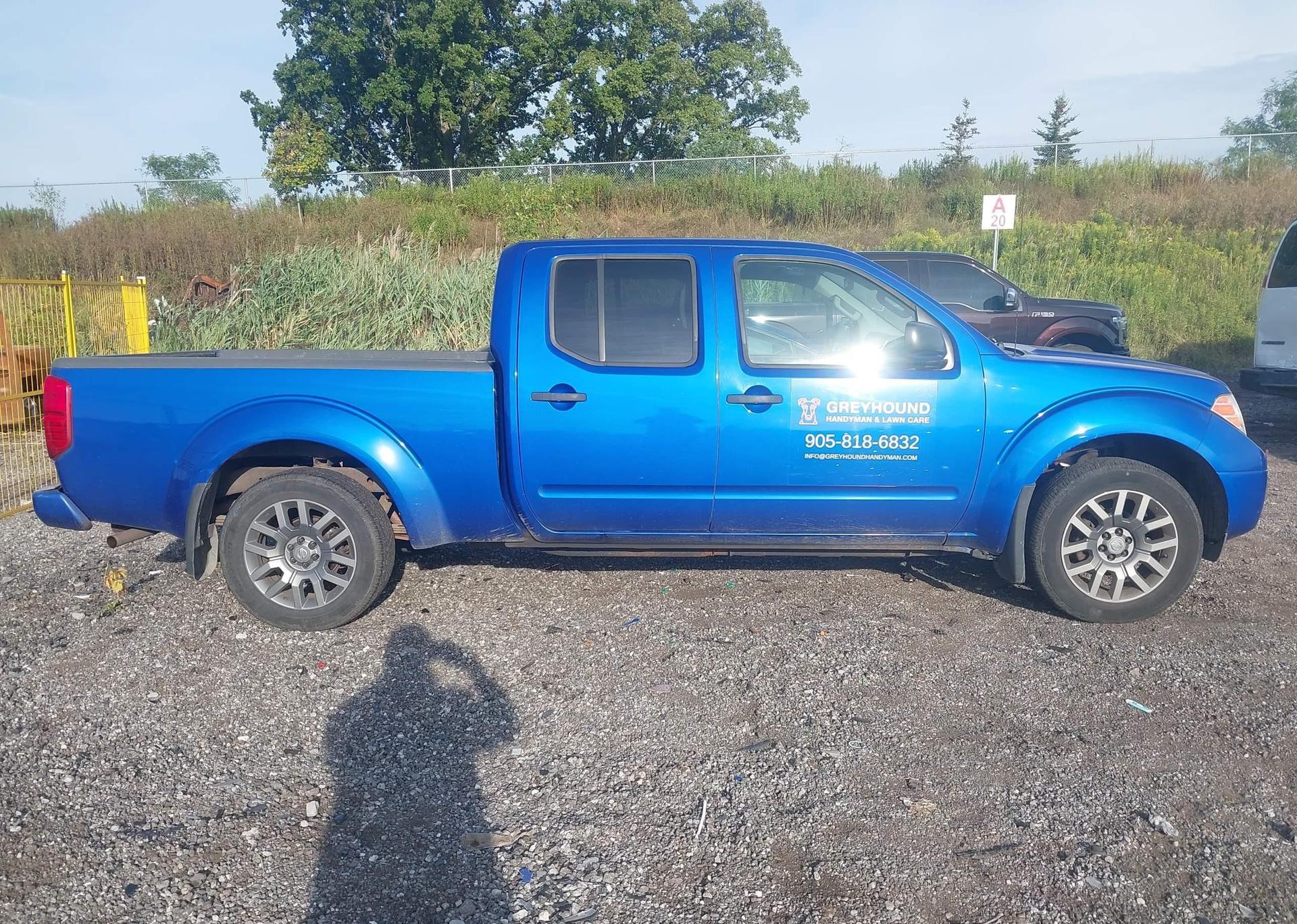 2012 NISSAN FRONTIER SL